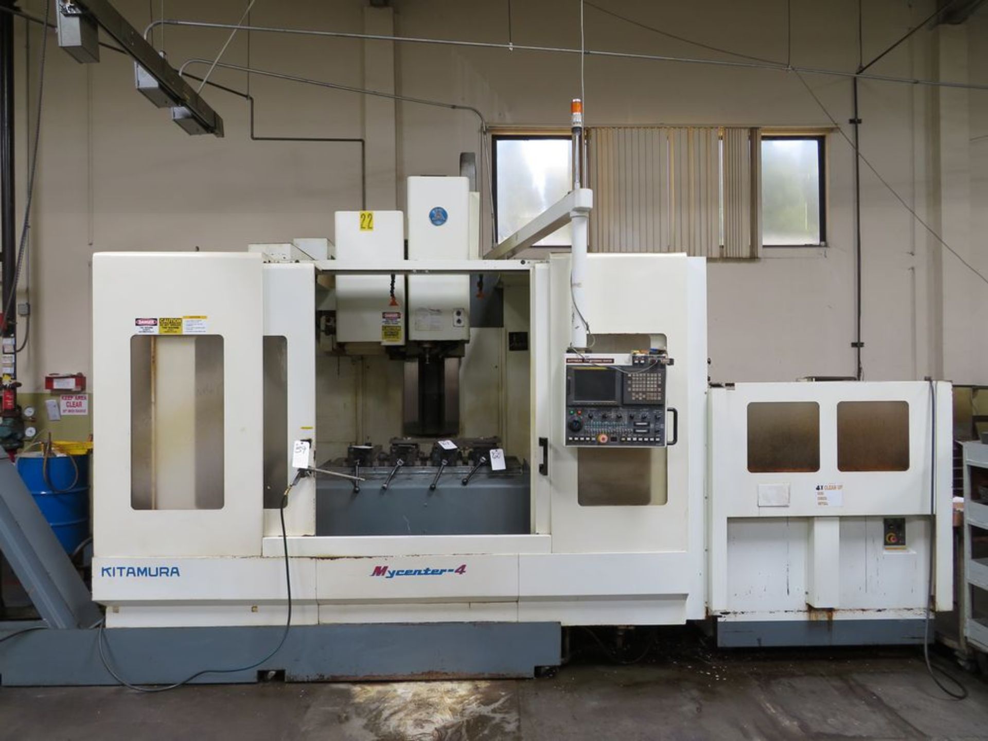 Kitamura My Center APC 4 Vertical CNC Machine Center w/ Fanuc Series 161-M CNC Controls, Shuttle