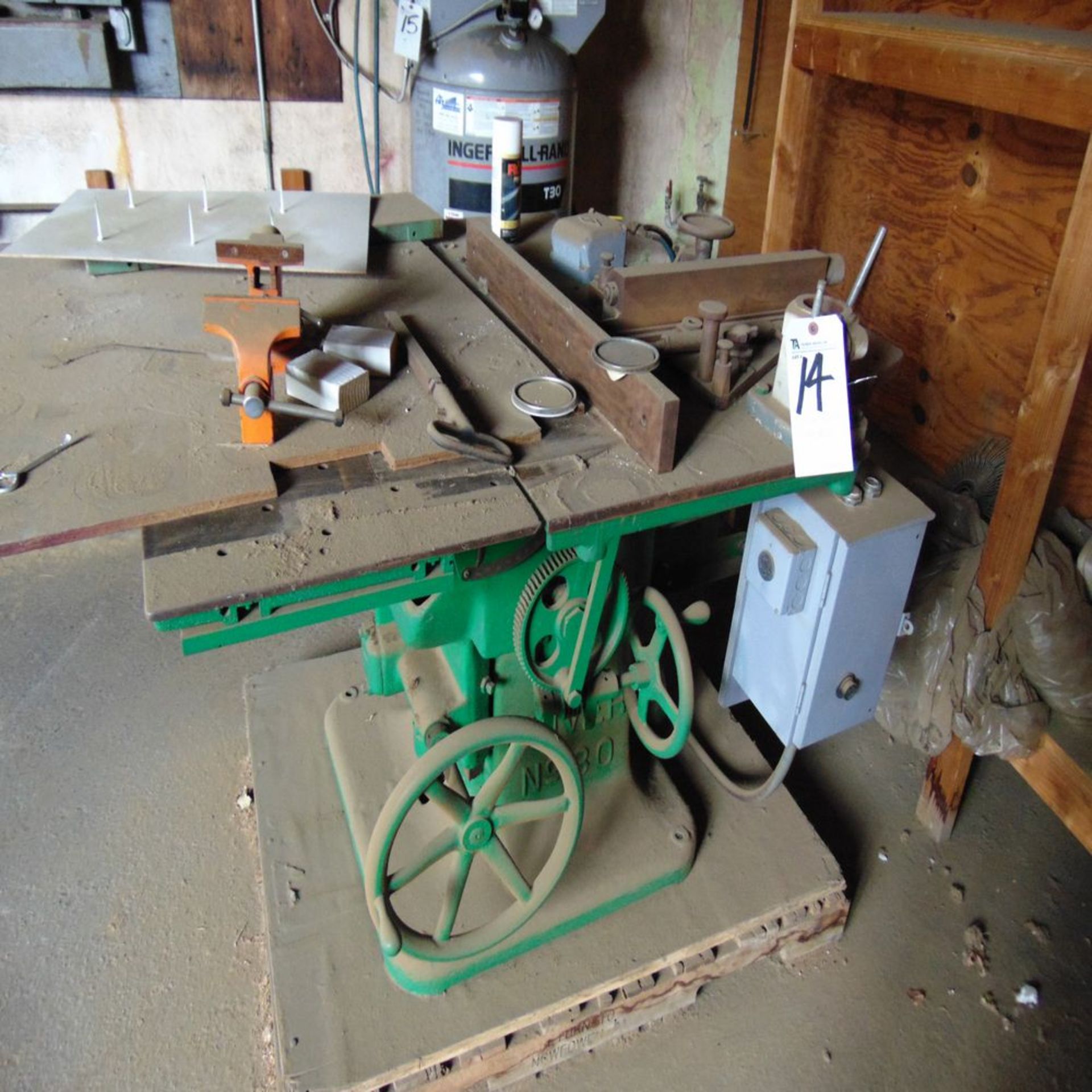 Oliver No. 80 Table Saw S/N 29152
