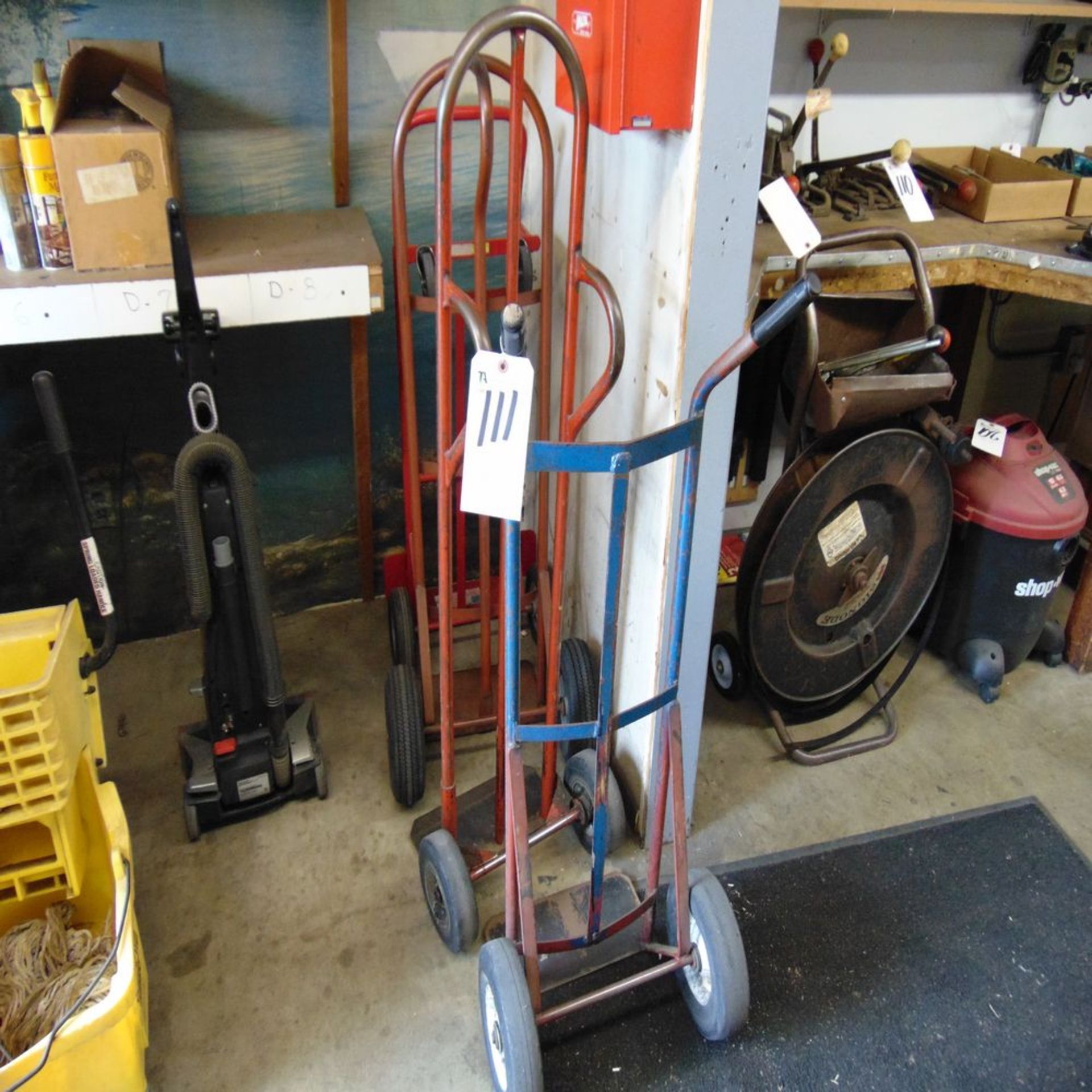 (Lot) Hand Trucks