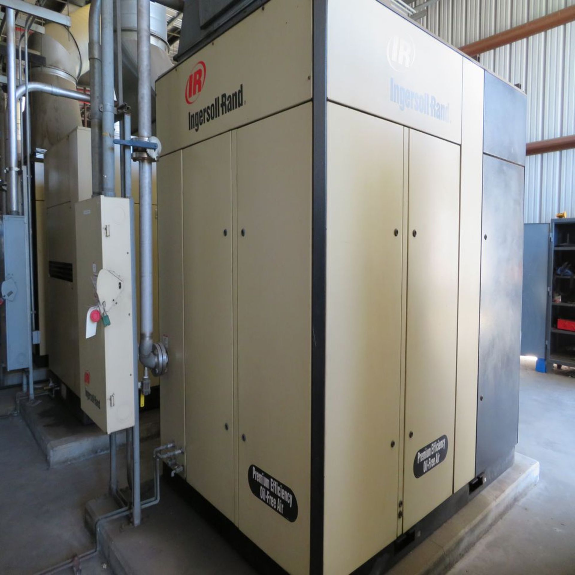 Ingersoll-Rand mod. IRN150H-OF, 150hp Rotary Screw Air Compressor; S/N TN0179UO5038 (No Pipe/Wire) - Image 3 of 4