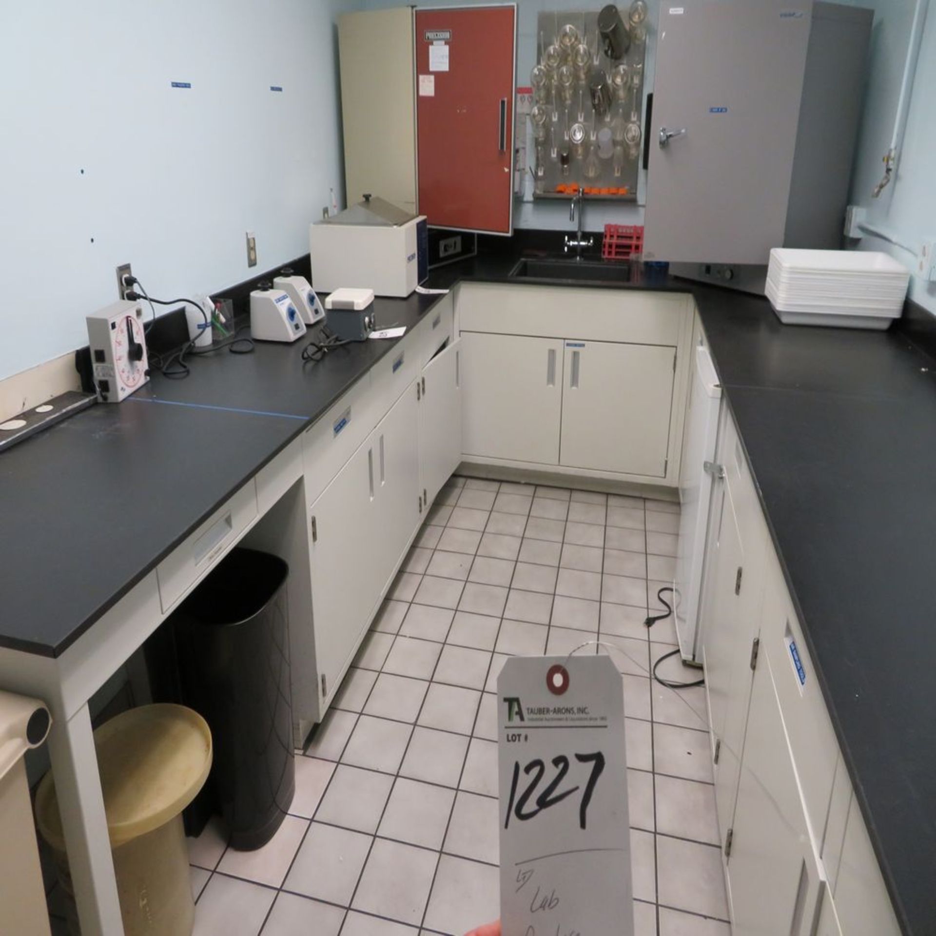 (Lot) Lab Furniture (Only) - Image 5 of 5