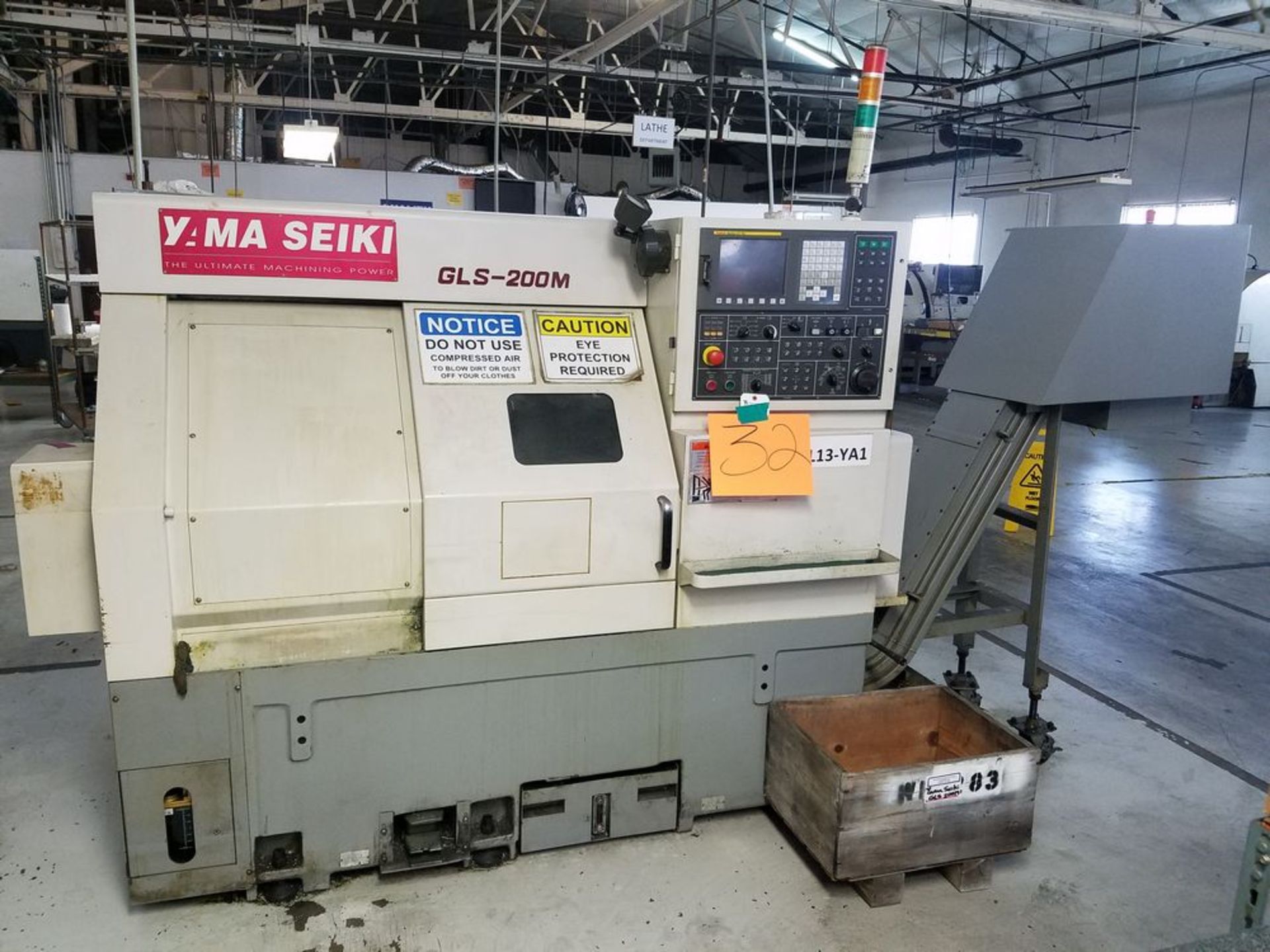 (01/2007) Yama Seiki mod. GLS-200M, CNC Turning Center w/ Fanuc Series Oi-TC CNC Controls, Chip