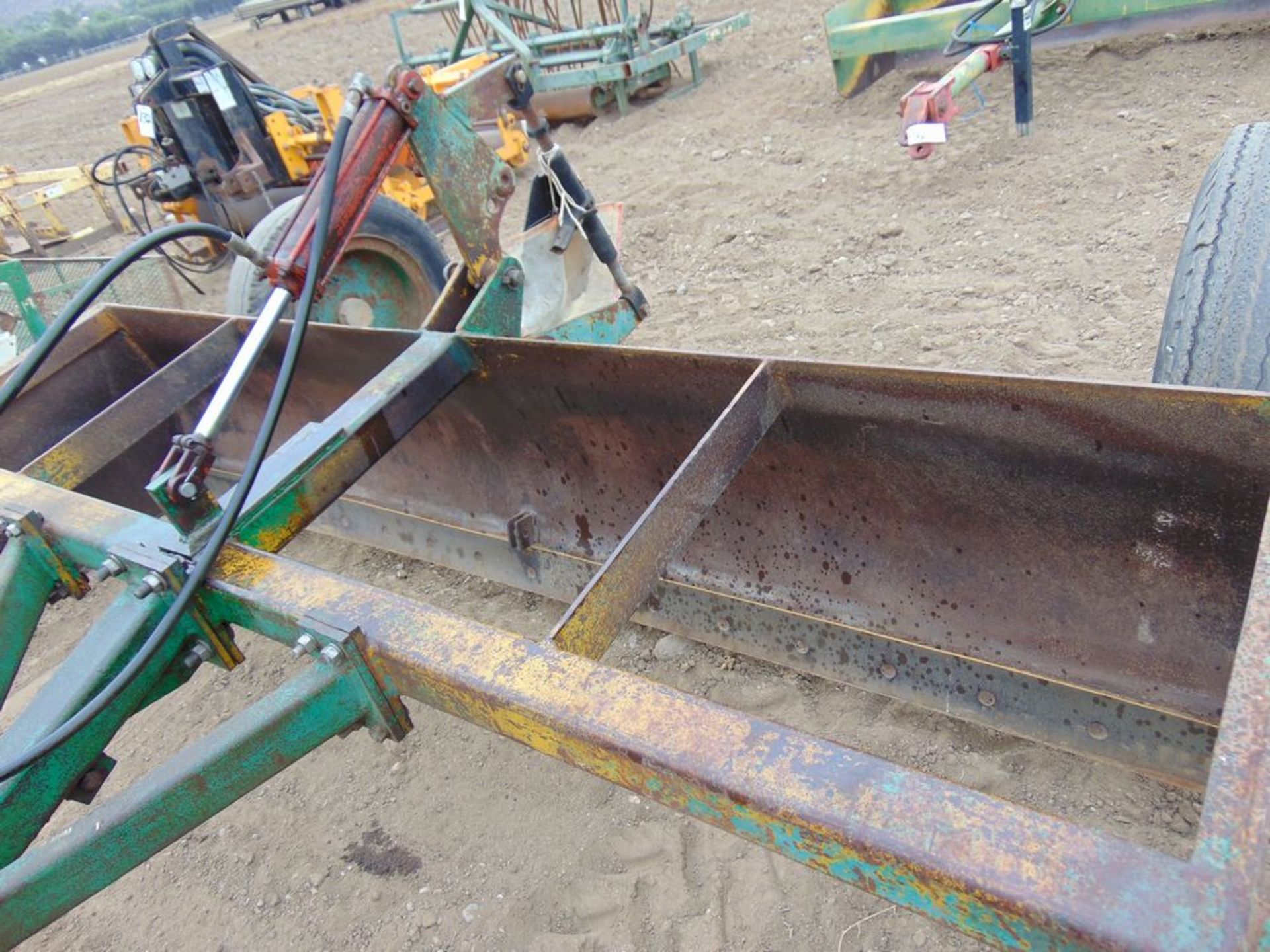 10' Pull Type Drag Spreader - Image 2 of 3