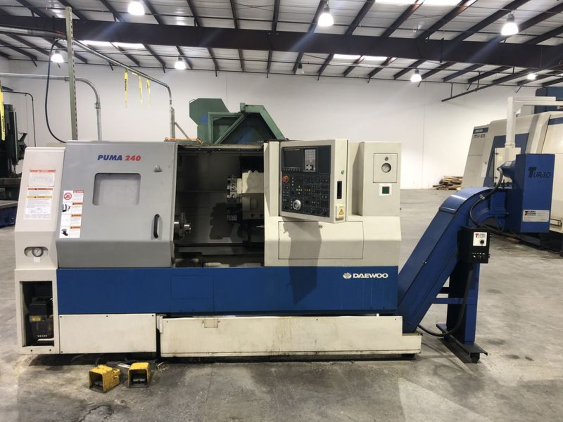 Daewoo Puma 240B CNC Turning Center - Image 2 of 10