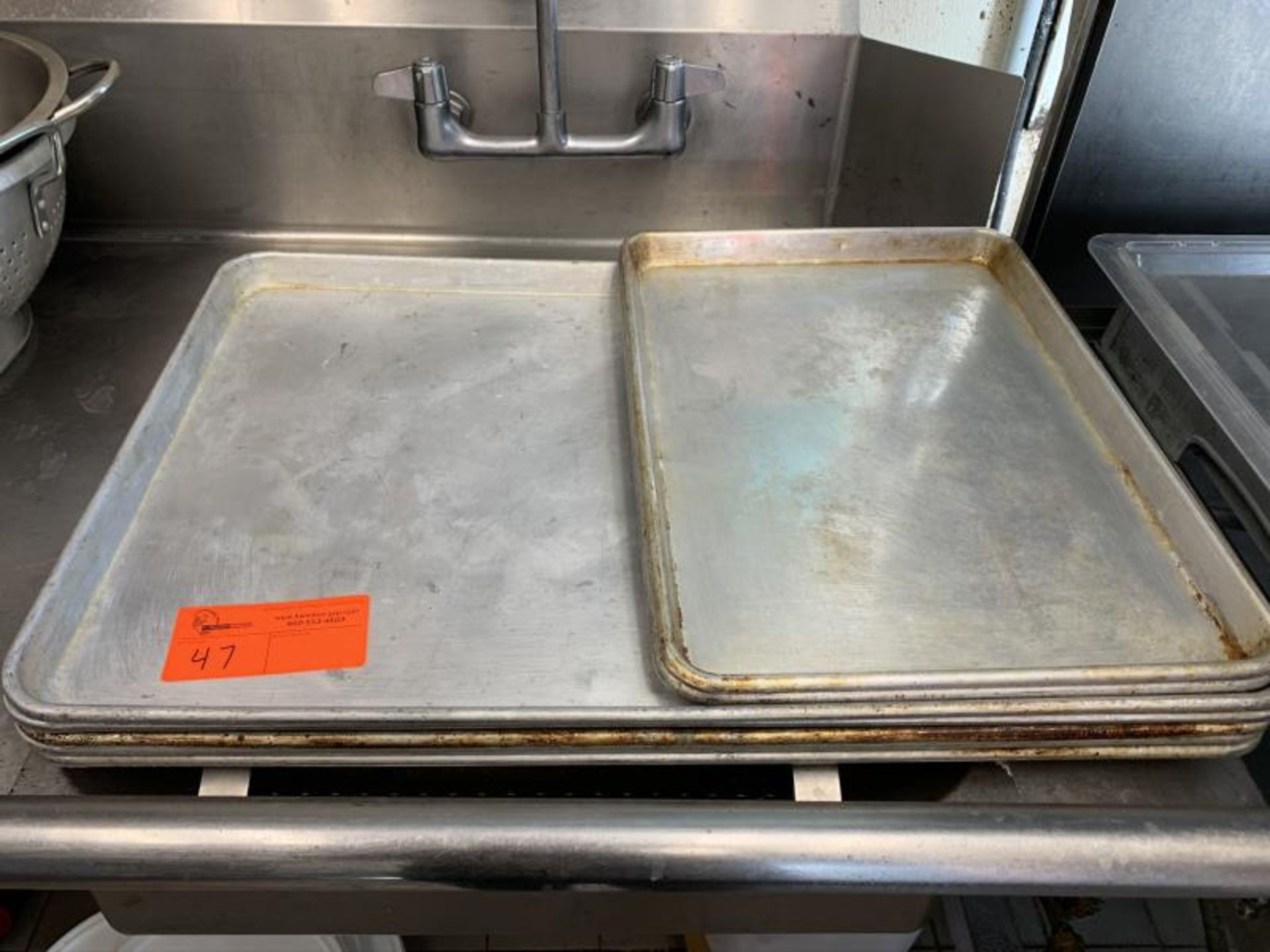 5 Full size & 2 1/2 size sheet pans