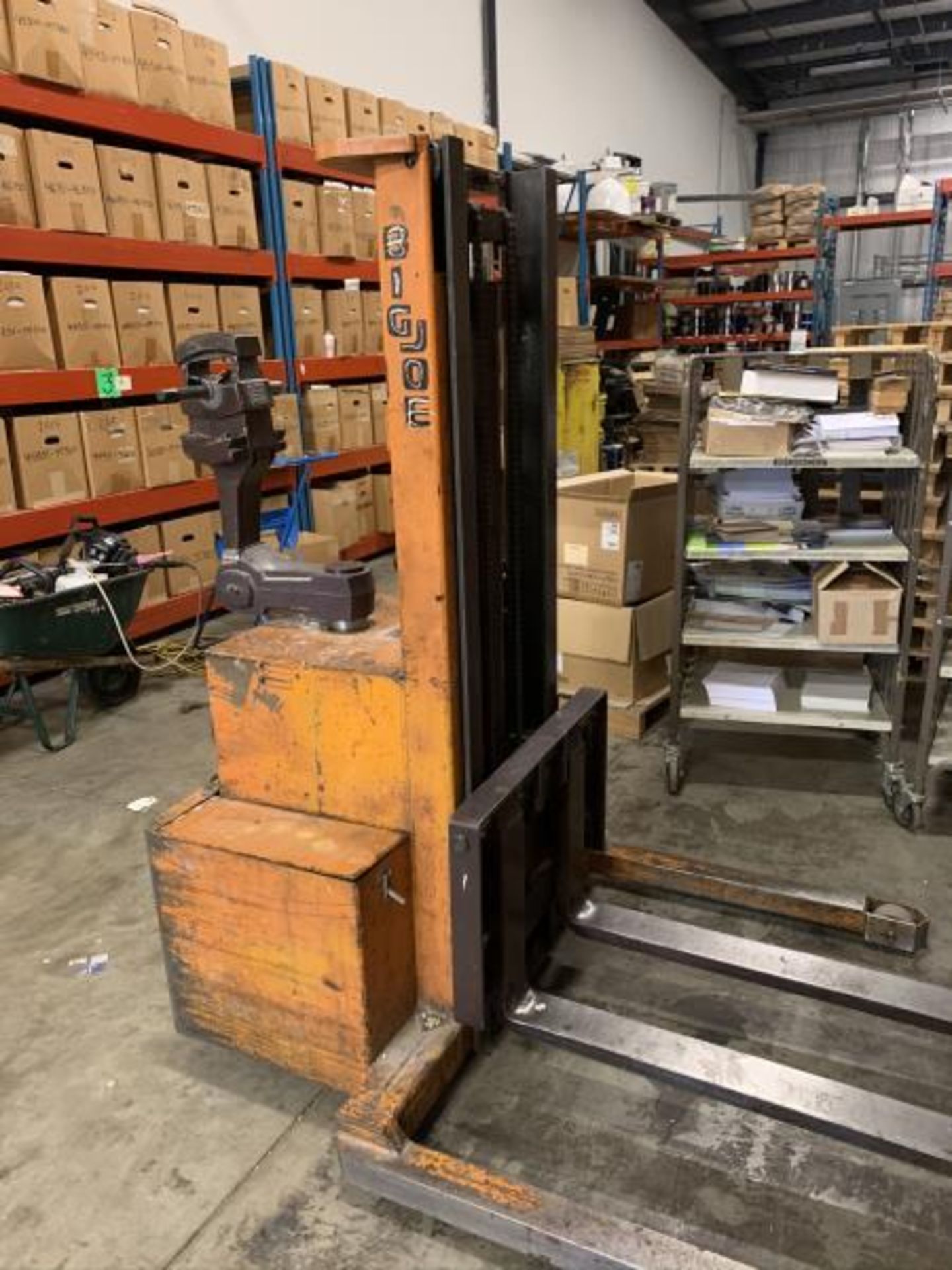 Big Joe Jakster electrical pallet jack, works but likely needs new battery, Model: B7796-LO, SN: - Image 4 of 4