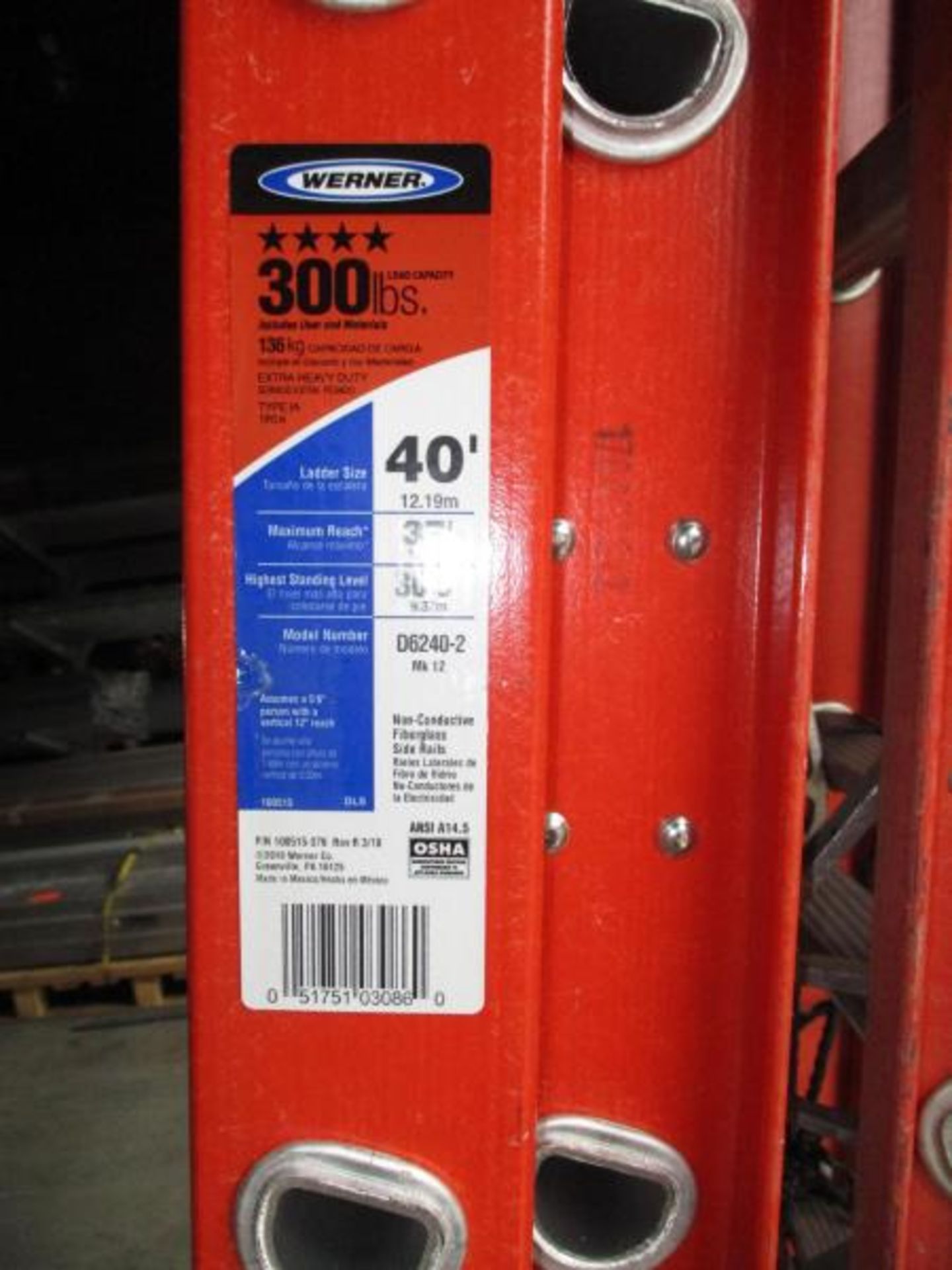 40' 300lb. Werner Extension Ladder - Image 2 of 4