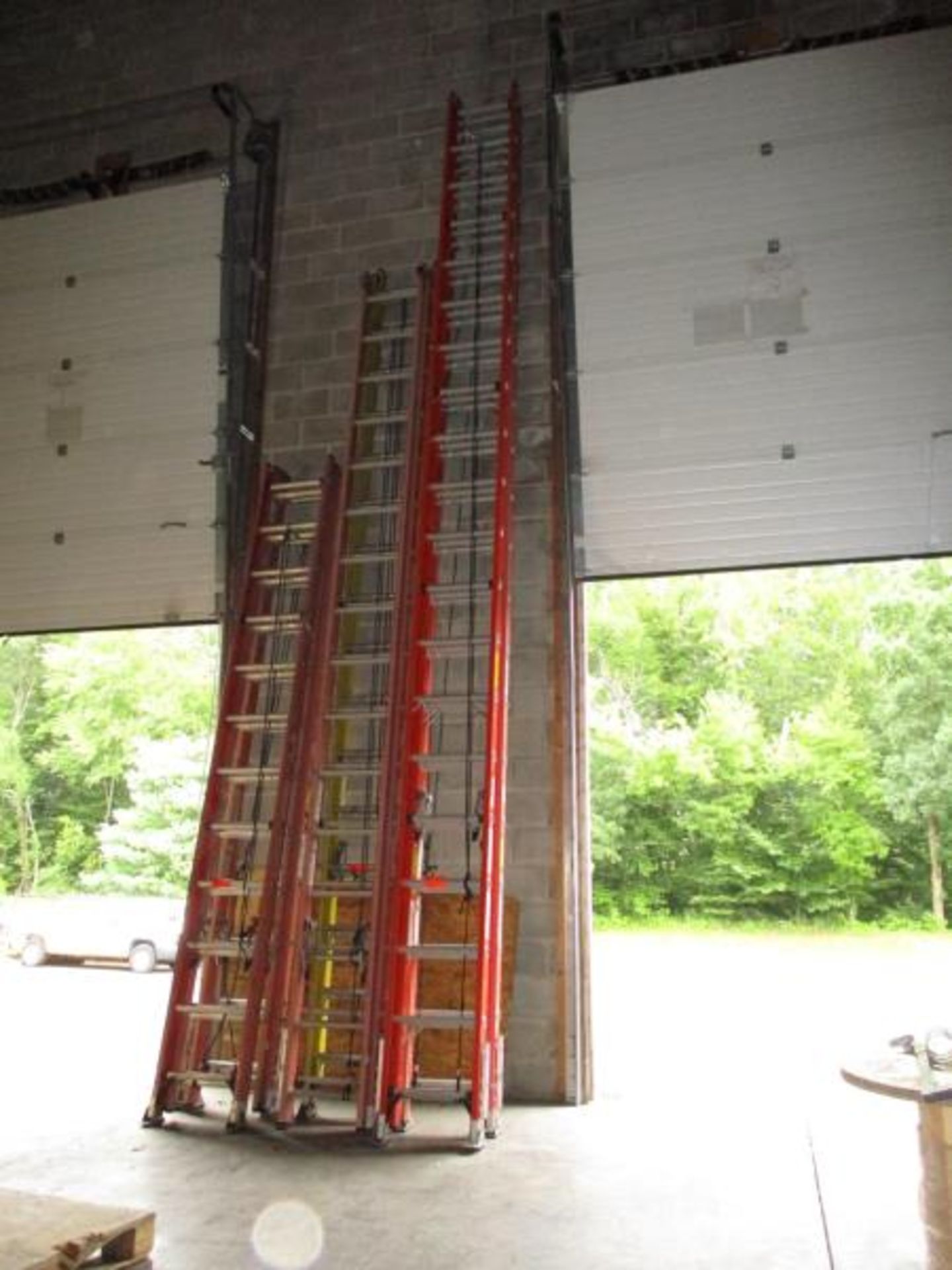 40' 300lb. Werner Extension Ladder