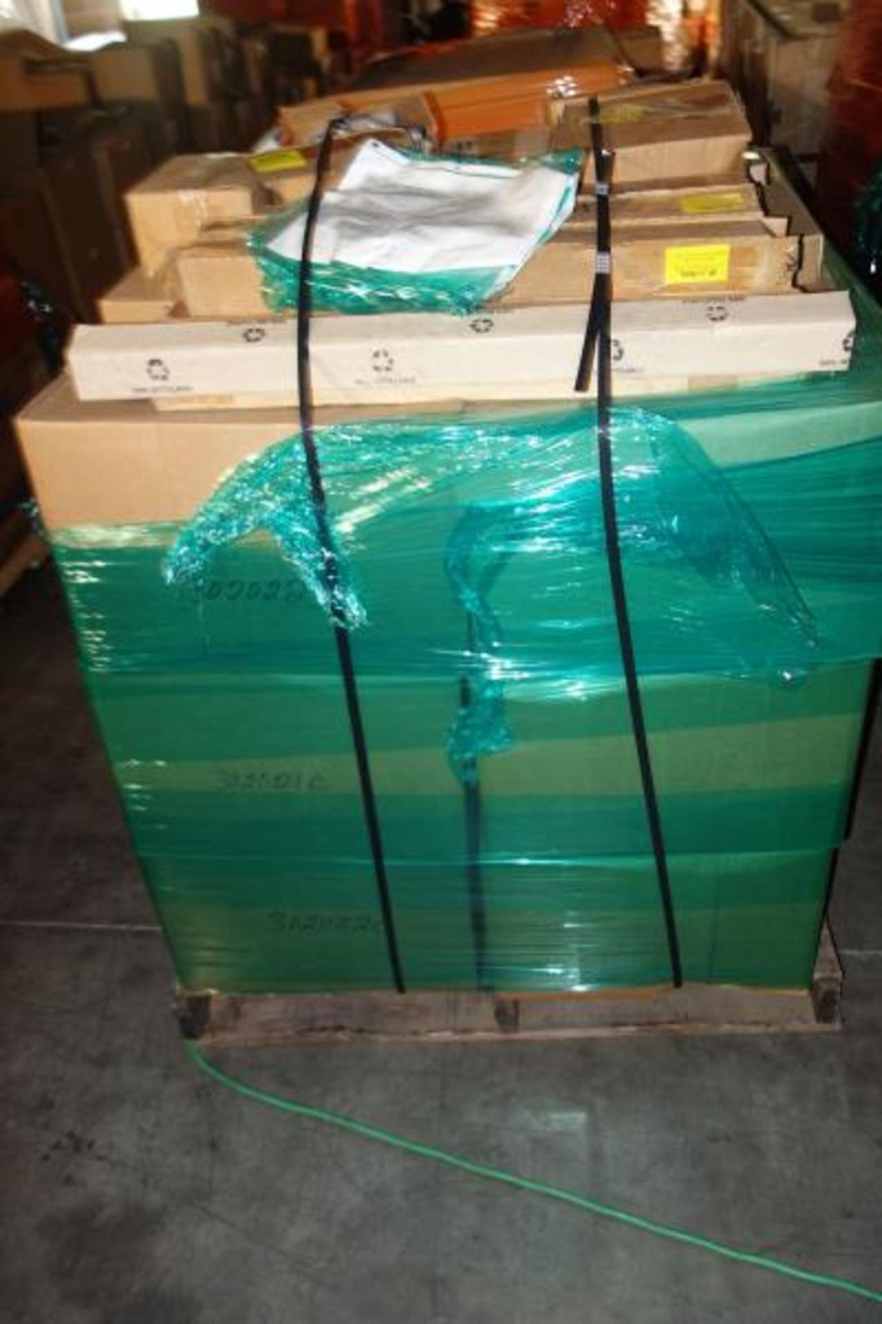 Pallet of End Clamps, Midclamps, Hardware, Bolts - Image 2 of 11