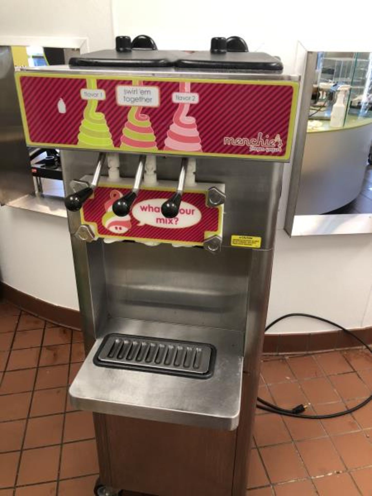 Soft Serve Machines by Stoelting, Mode: F231-38I2P-ME1AD1, SN: 62------8N - Image 2 of 10