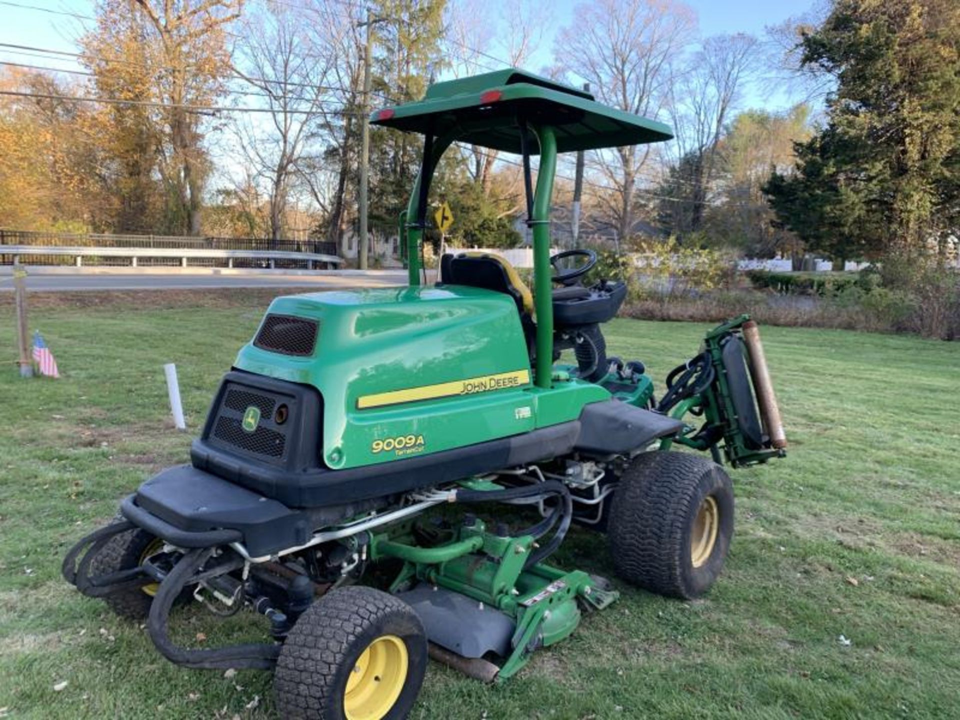 2016 John Deere 9009A Terrain Cut, 3,376.0 Hours, SN: 1TC9009AHGV010313 - Image 4 of 17