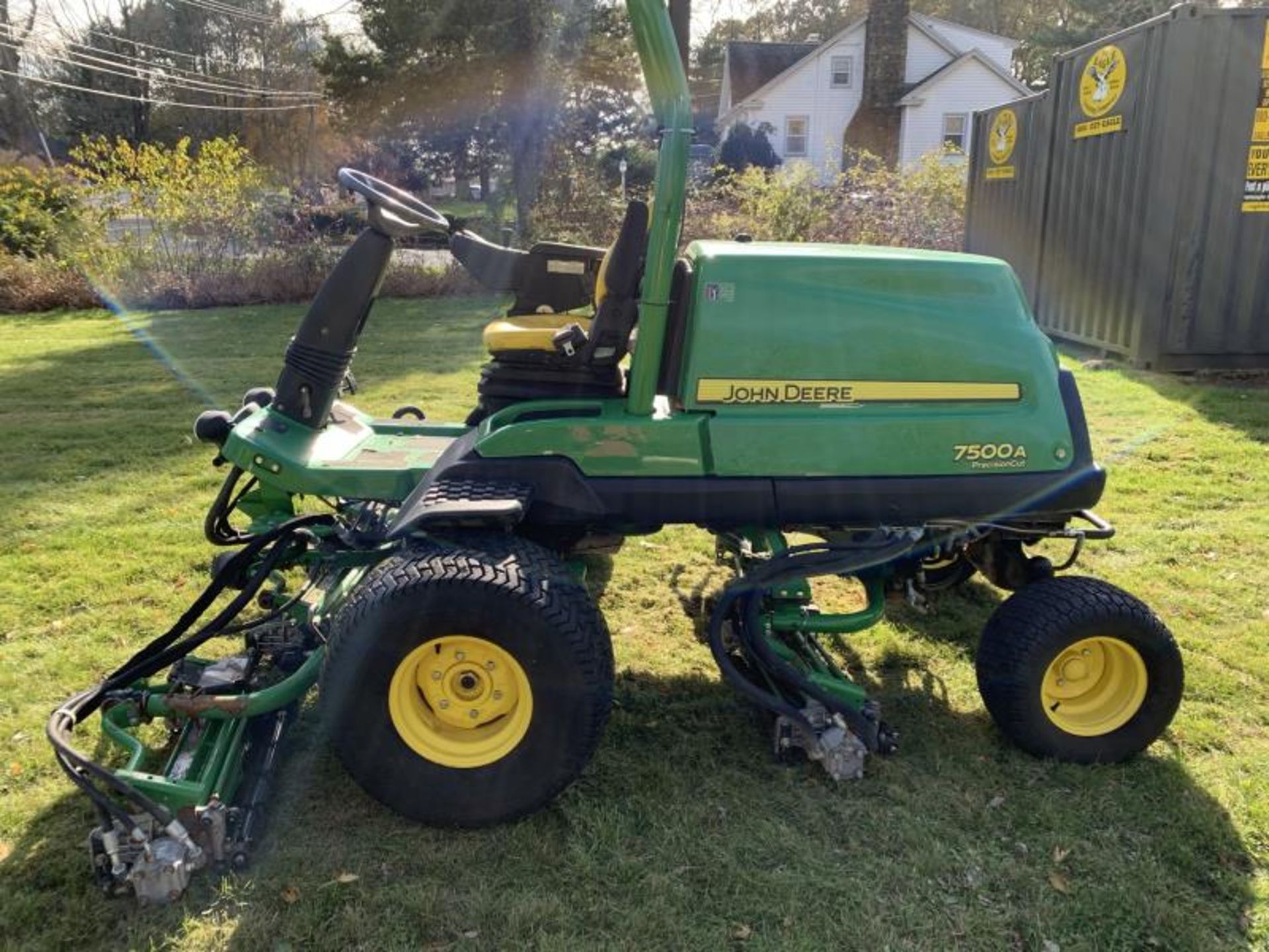 2016 John Deere 7500A Precision Cut 2WD T4, 2,322 Hours John Deere 7500A Precision Cut 2WD T4, 2,322