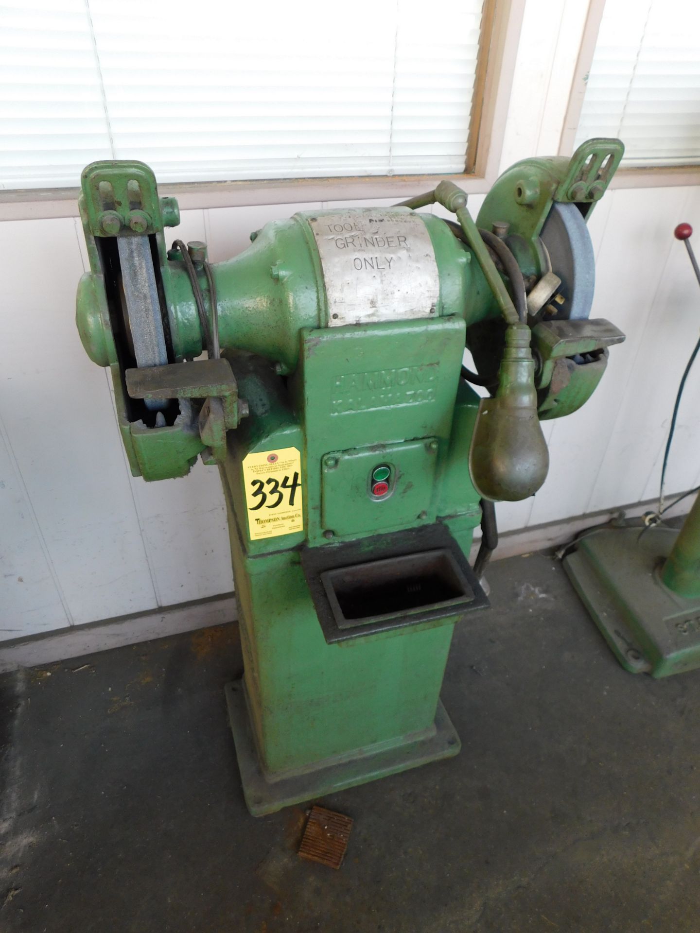 Hammond 10" Double End Pedestal Grinder