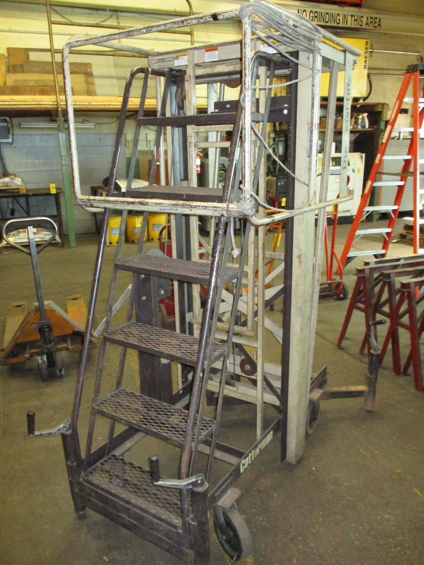 Cotterman Maxi-Lift ML-15-W Manually Operated Manlift, 300 Lb. Capacity - Image 2 of 2