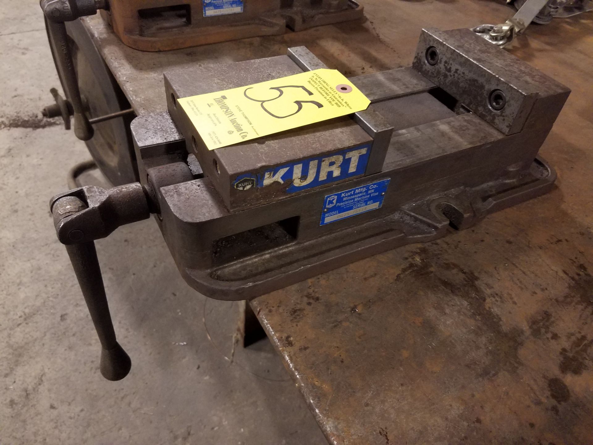 Kurt D675 Vise