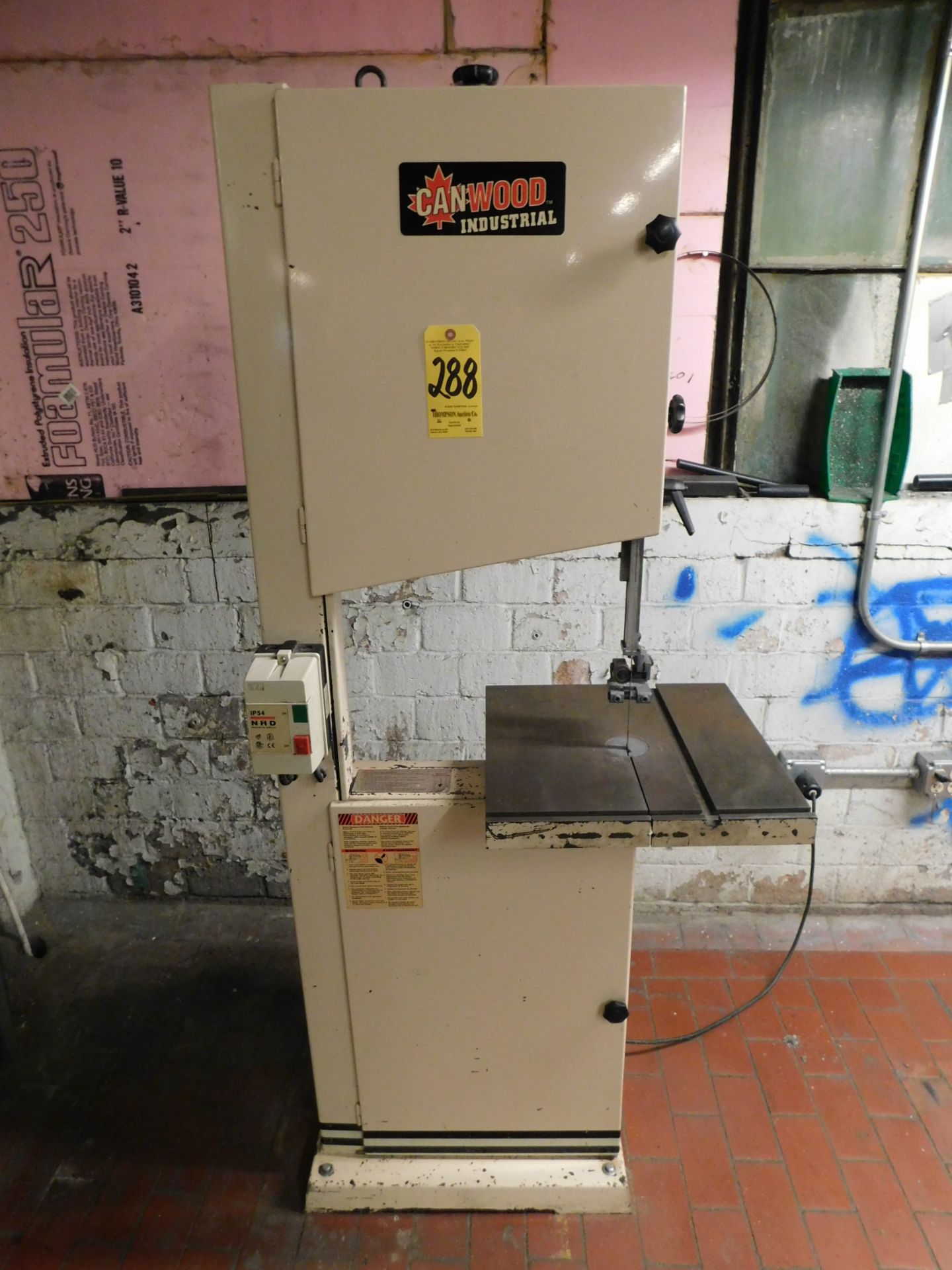 Conwood Model CWD10-450, 18 In. Vertical Band Saw, s/n 501022, 230/1/60