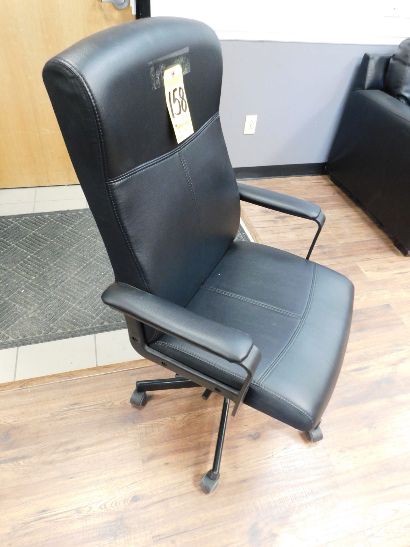 Swivel Arm Chair