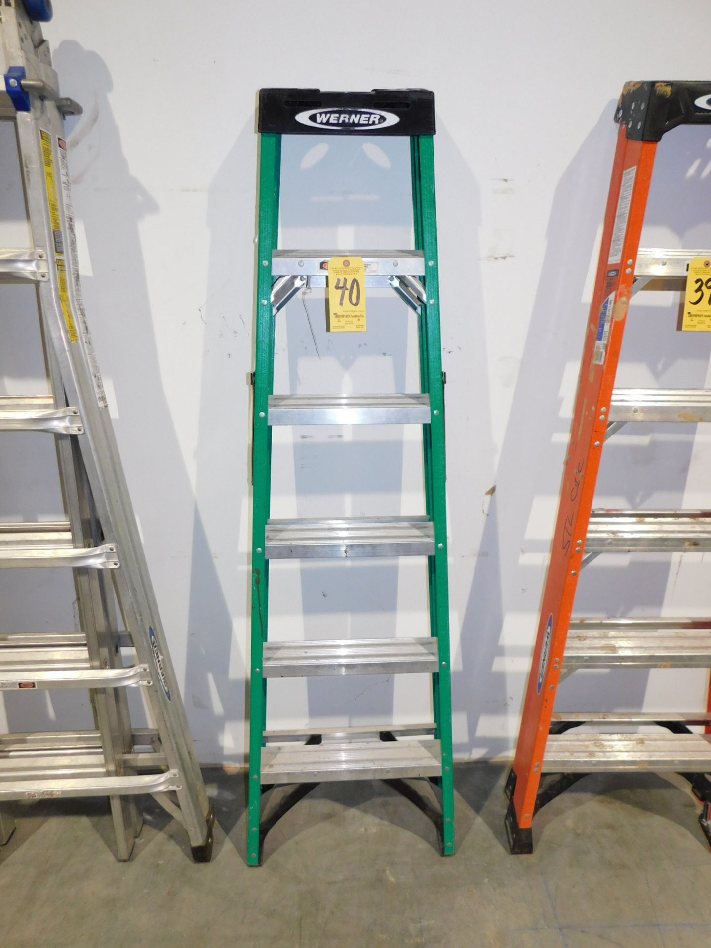 Werner 6' Fiberglass Step Ladder