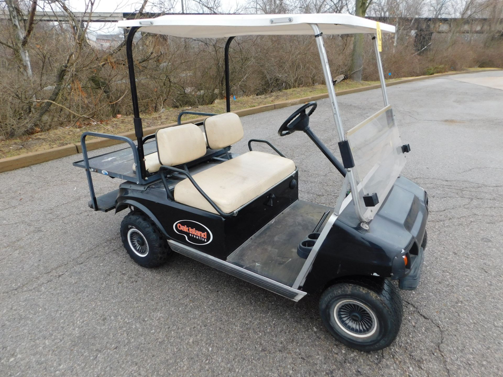 Club Car Gas-Powered Golf Cart, SN AG9924-769798, Canopy, Windshield, Fold-Out Back Bed - Image 3 of 16