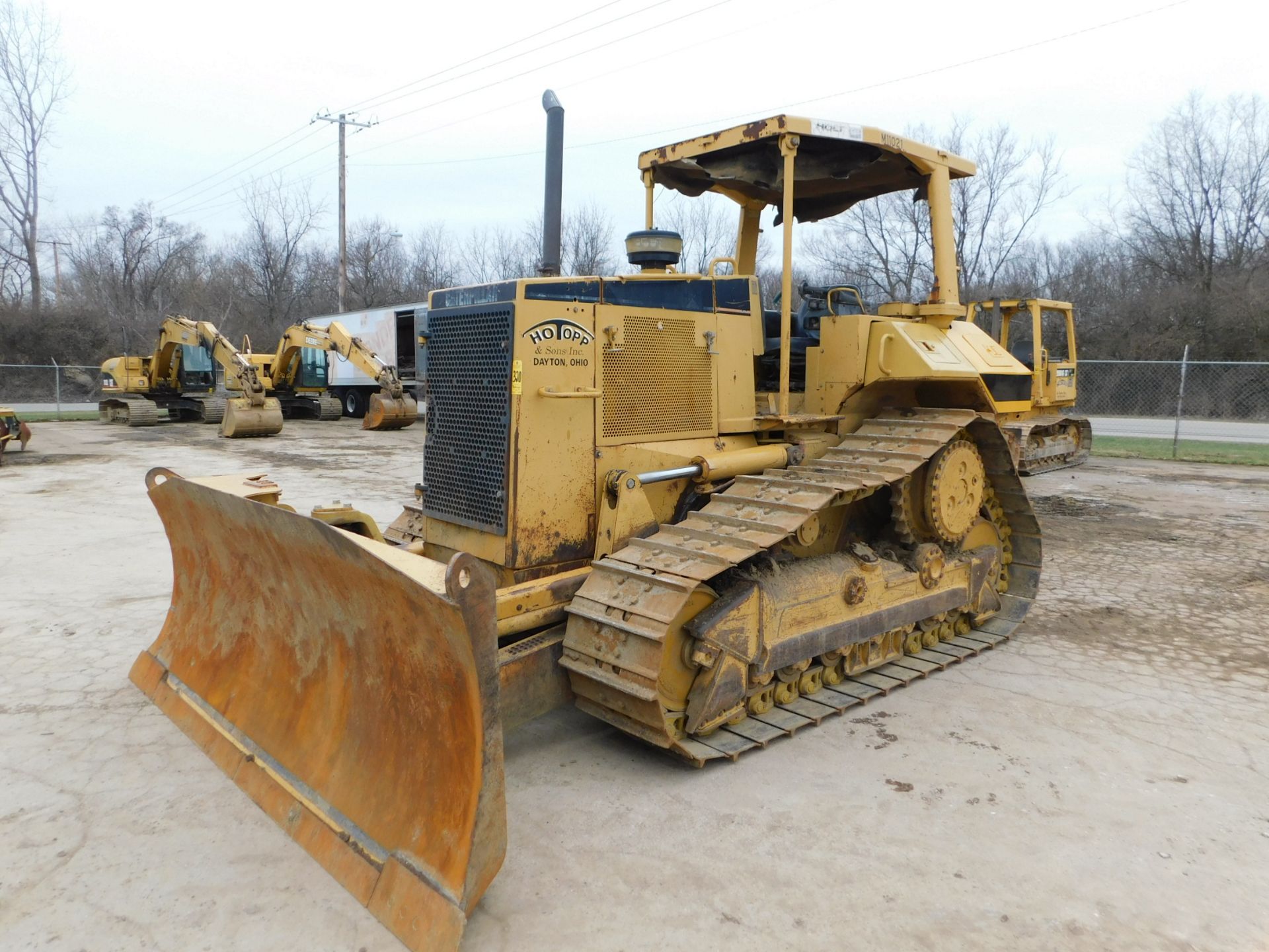 1997 Caterpillar Model D6MXL Crawler Dozer, OROPS 10' Blade, 12,613 hours,SN 3WN00774, (NOTE: Engine