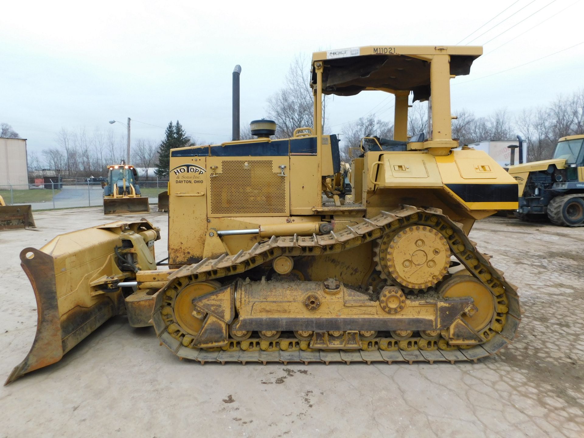 1997 Caterpillar Model D6MXL Crawler Dozer, OROPS 10' Blade, 12,613 hours,SN 3WN00774, (NOTE: Engine - Image 8 of 26