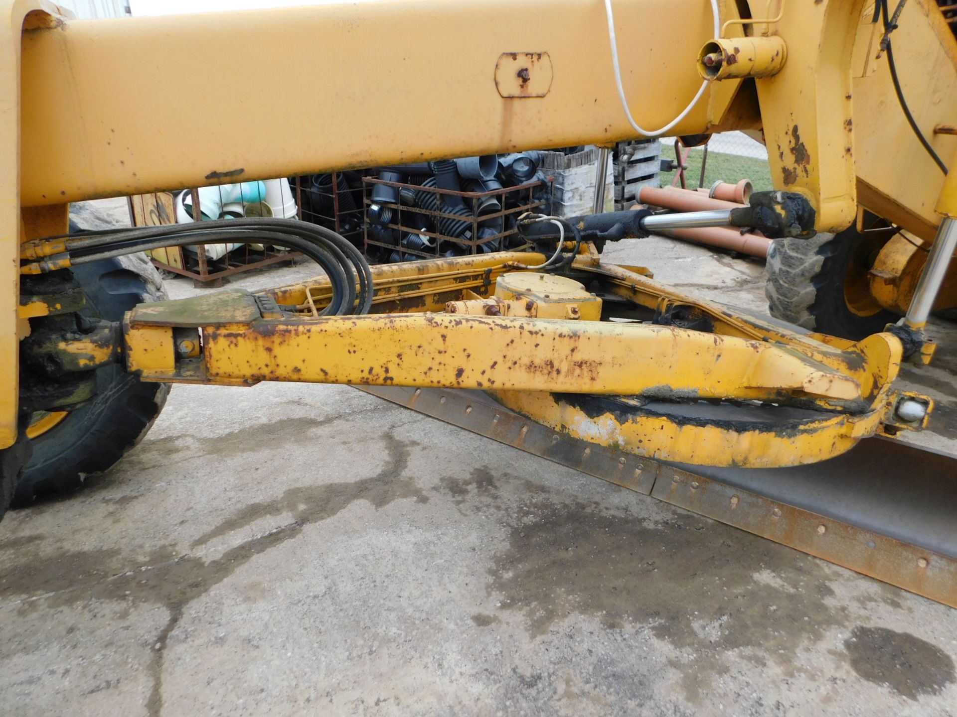 1970 John Deere Model JD570 Motor Grader, Enclosed Cab, 12' Blade, 4' Front Mounted Ripper, hours, - Image 15 of 26