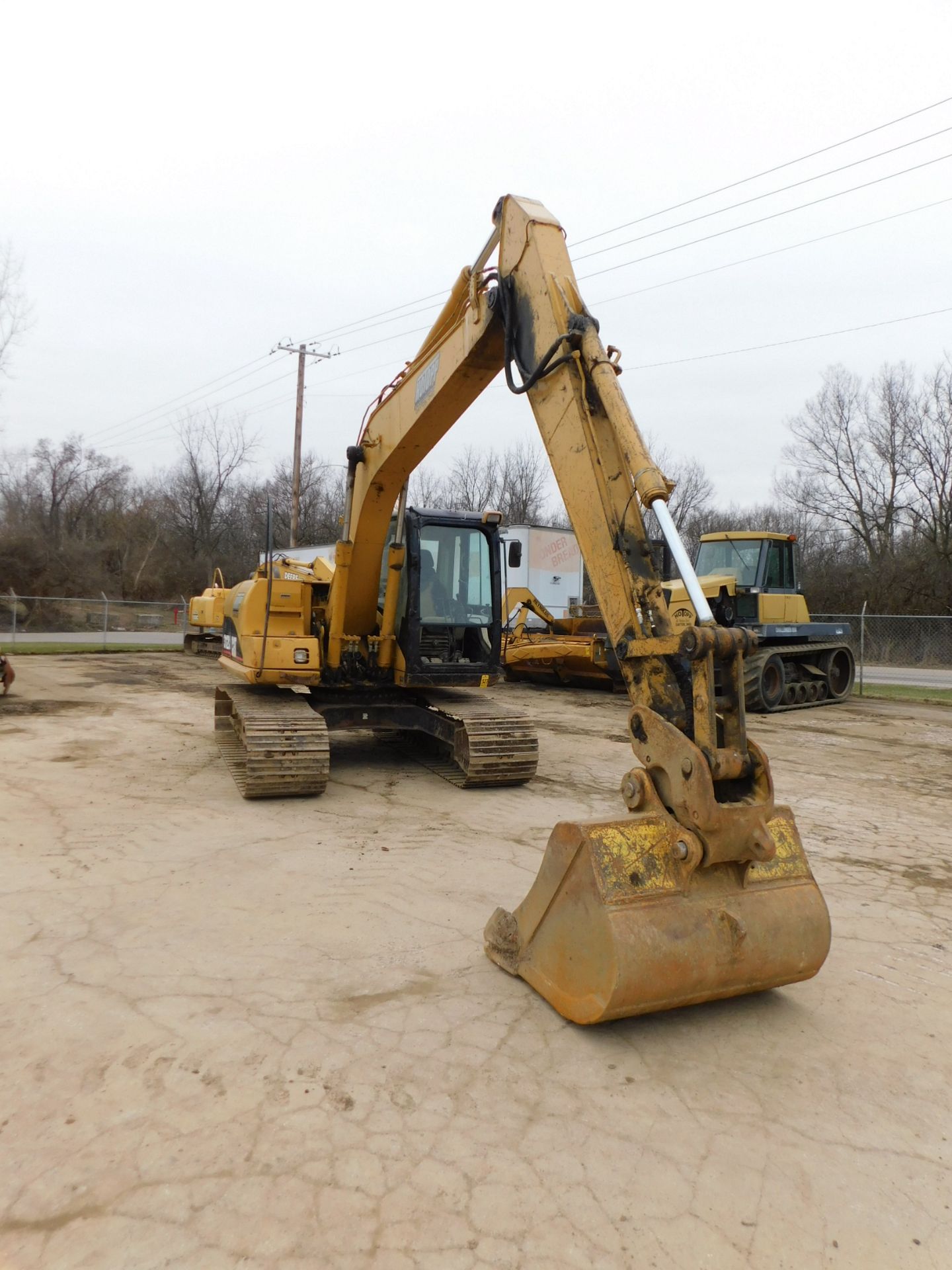 2005 Caterpillar 312 CL Excavator, Enclosed Cab, 48" Bucket, 28" Tracks, 6,943 hours, SN - Image 4 of 28