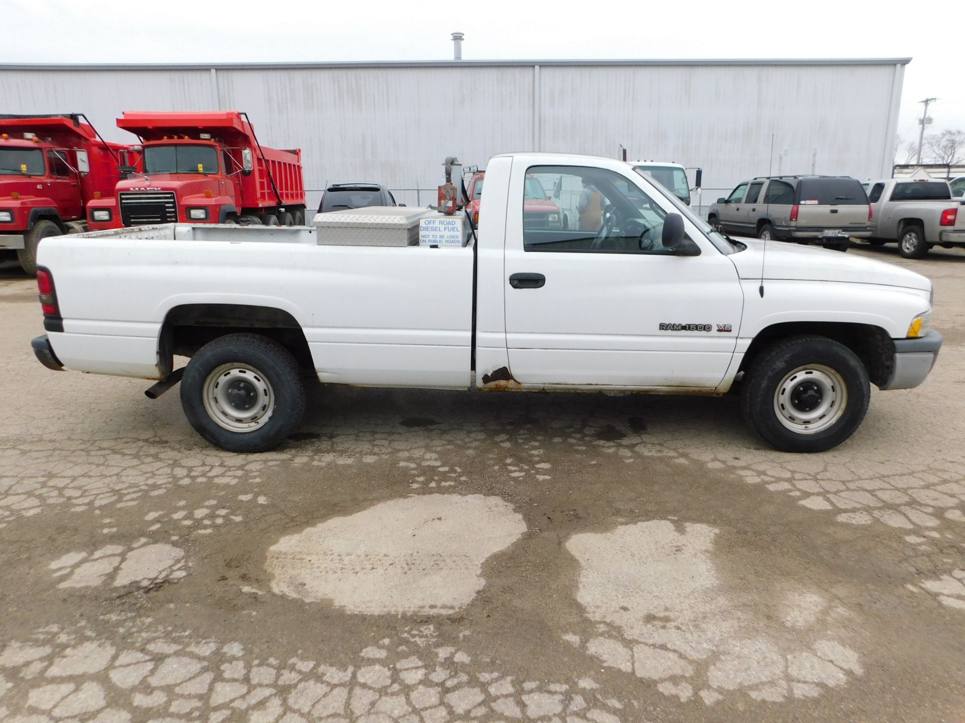 1999 Dodge Ram 1500 Pickup Truck, V6 Magnum, Regular Cab, Auto, 8' Bed, Toolbox, Diesel Fuel Tank - Image 4 of 24