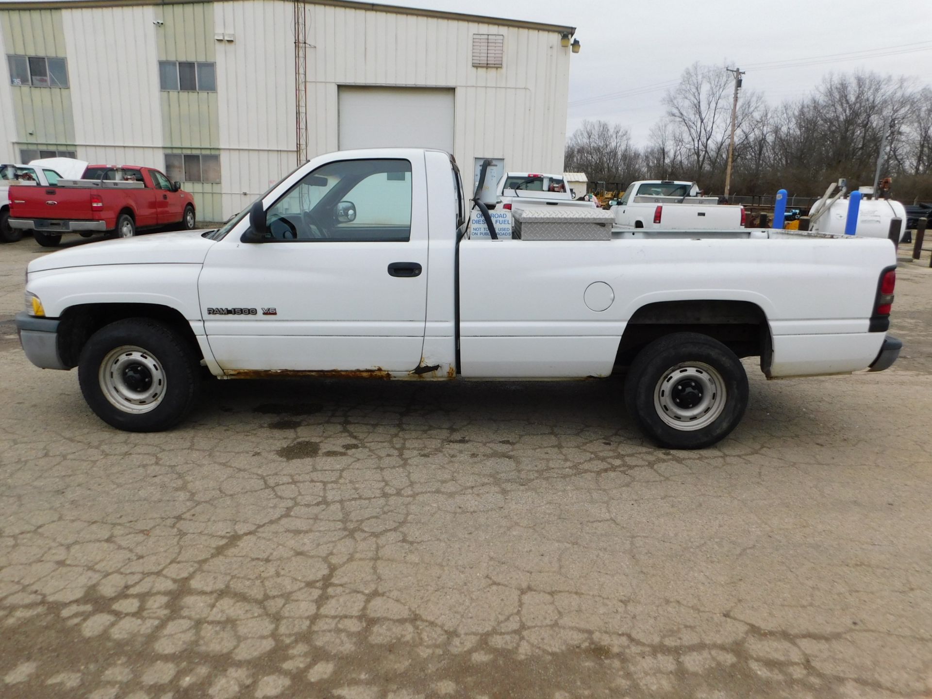 1999 Dodge Ram 1500 Pickup Truck, V6 Magnum, Regular Cab, Auto, 8' Bed, Toolbox, Diesel Fuel Tank - Image 9 of 24