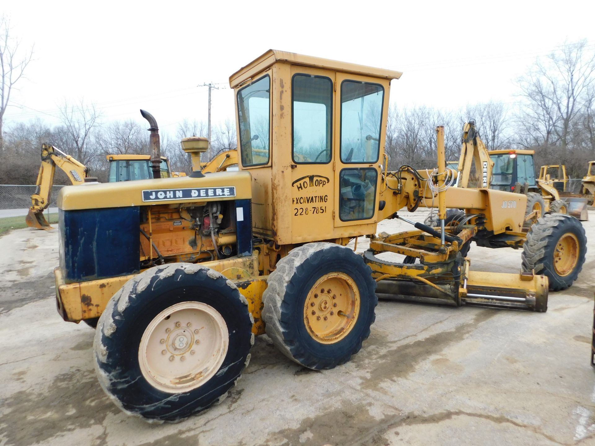 1970 John Deere Model JD570 Motor Grader, Enclosed Cab, 12' Blade, 4' Front Mounted Ripper, hours, - Image 5 of 26