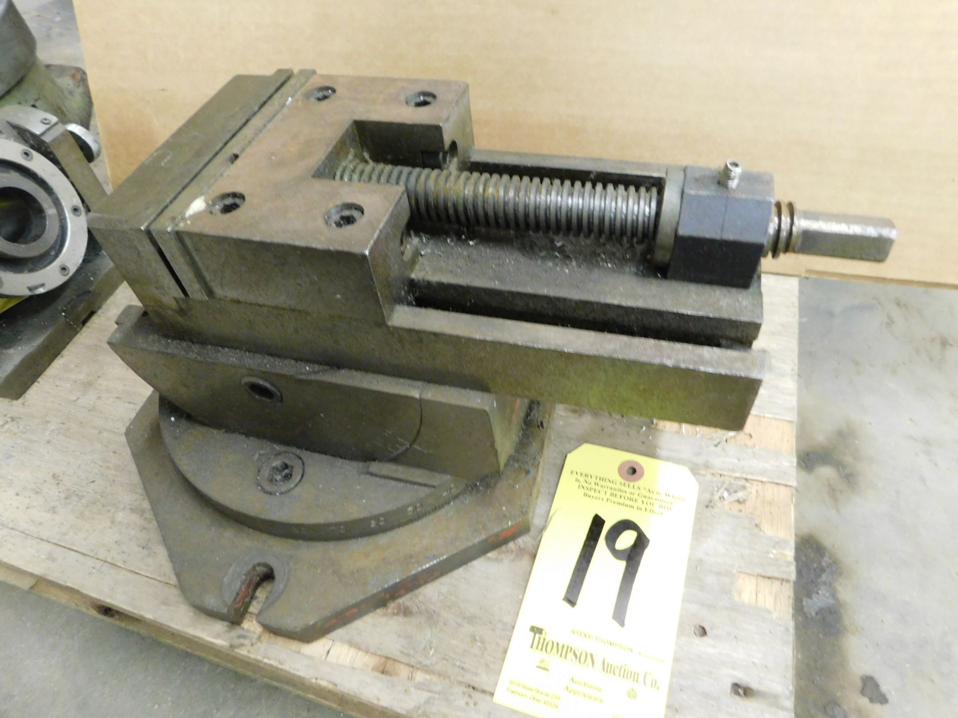 Simco 5" Adjustable Angle Mill Vise with Swivel Base, Lot Location: 301 Poor Dr., Warsaw, IN, 46580