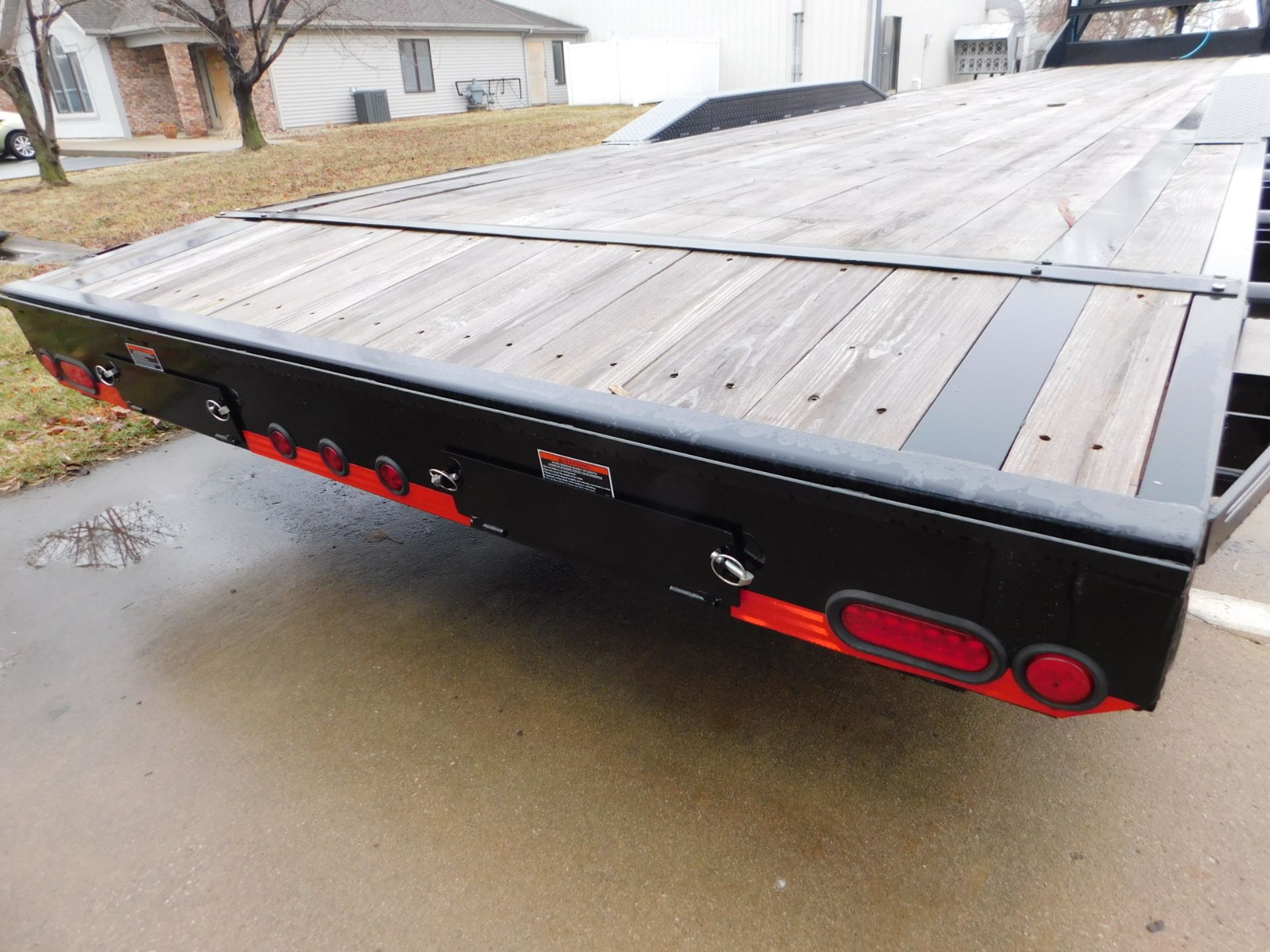 2017 Load Trail Load Max Tri-Axle Gooseneck Car Hauler Trailer, VIN 4ZEGC4036H1144225, 21,000 lb - Image 4 of 26