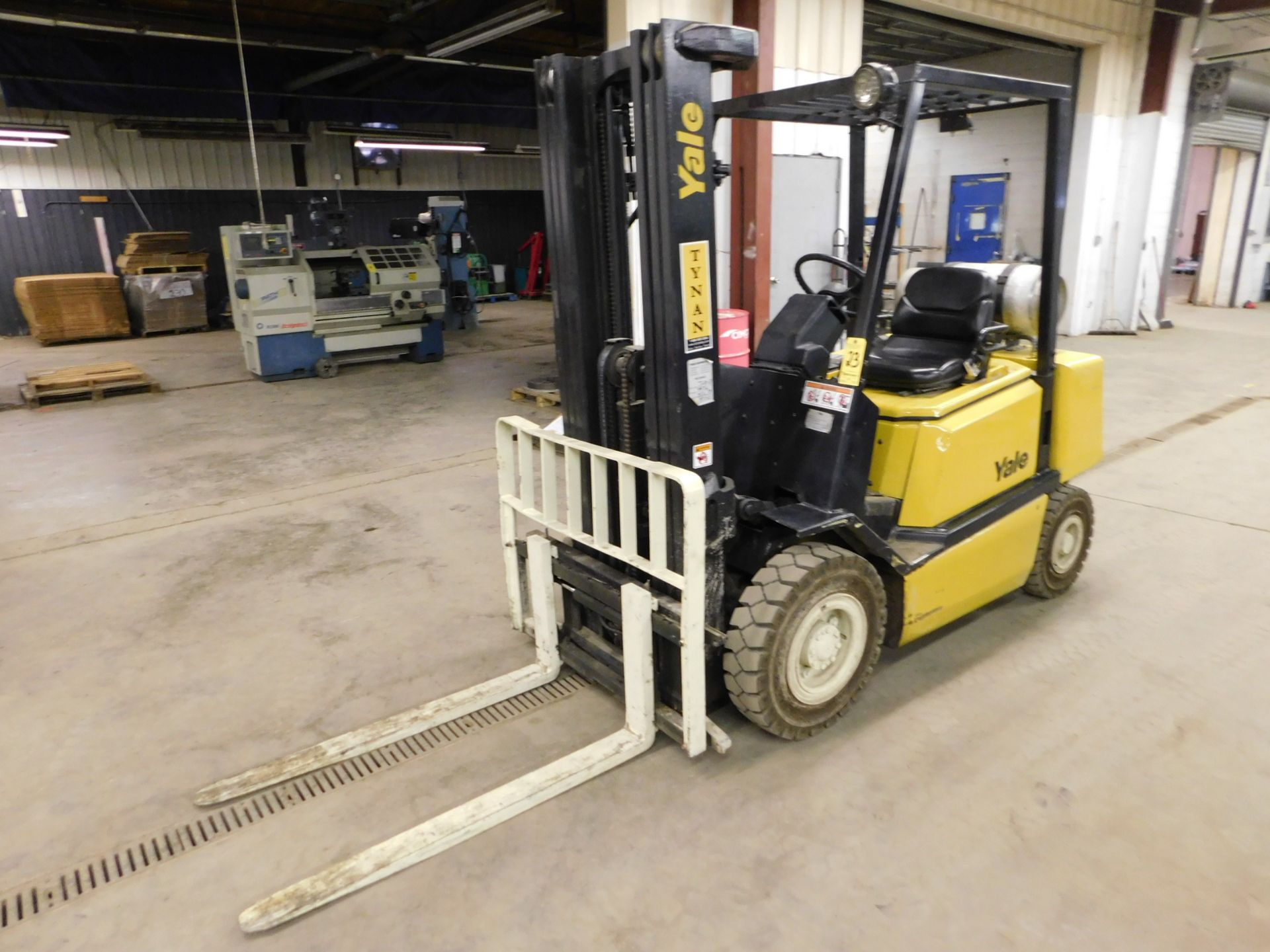 Yale Model GTP050JFNUAE086 Forklift, SN E177B18357U, 4,700 lb. Cap. LP, Solid Pneumatic Tires, 3- - Image 2 of 19