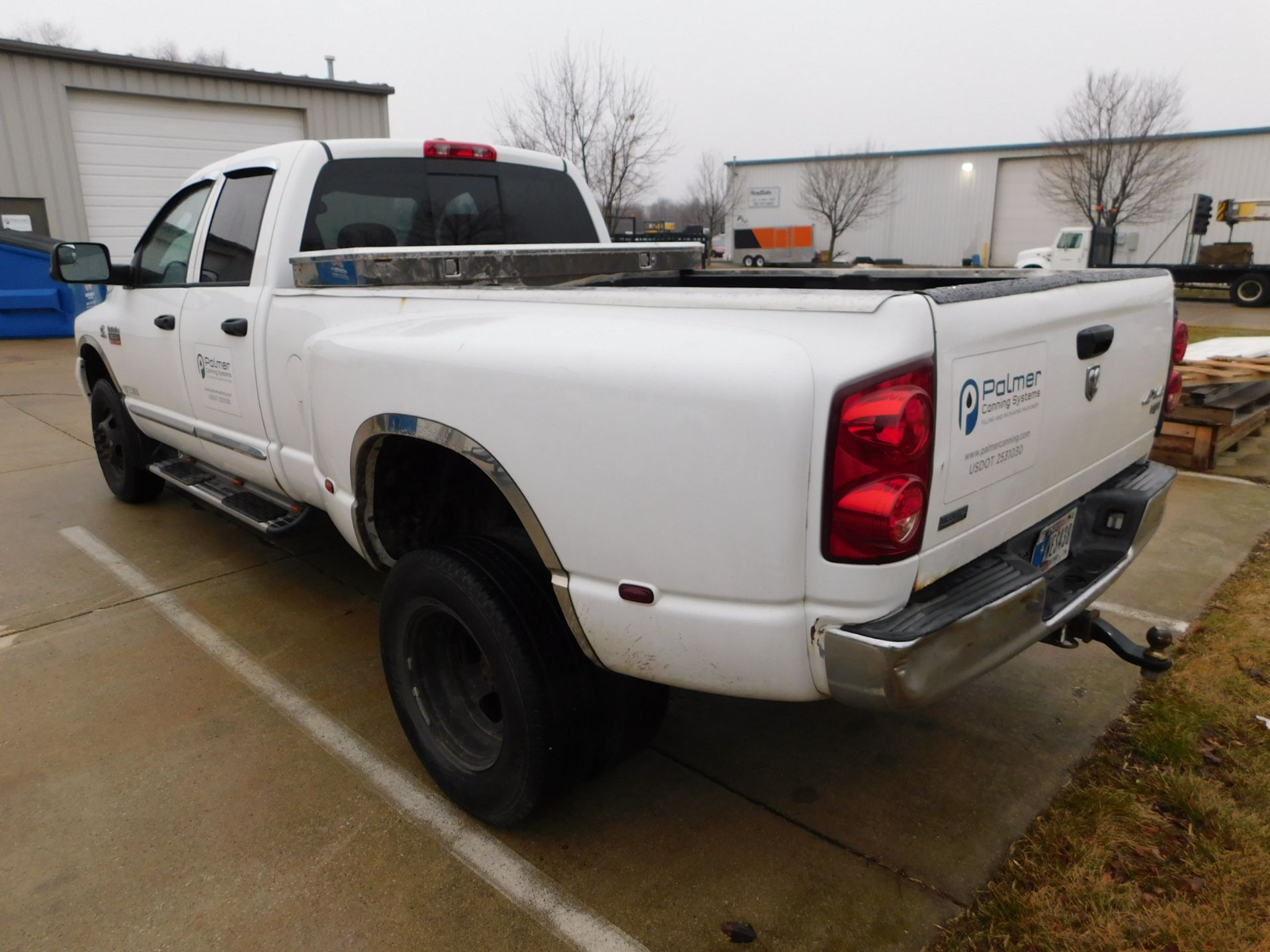 2008 Dodge Ram 3500 Dually Pickup, VIN 3D7MX48A58G185466, Cummins 6.7L Turbo Diesel, 4 WD, Crew Cab, - Image 7 of 51