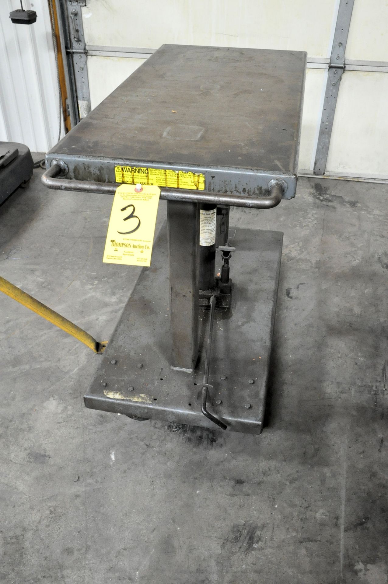 18" x 36" Hand Pump Hydraulic Lift Cart