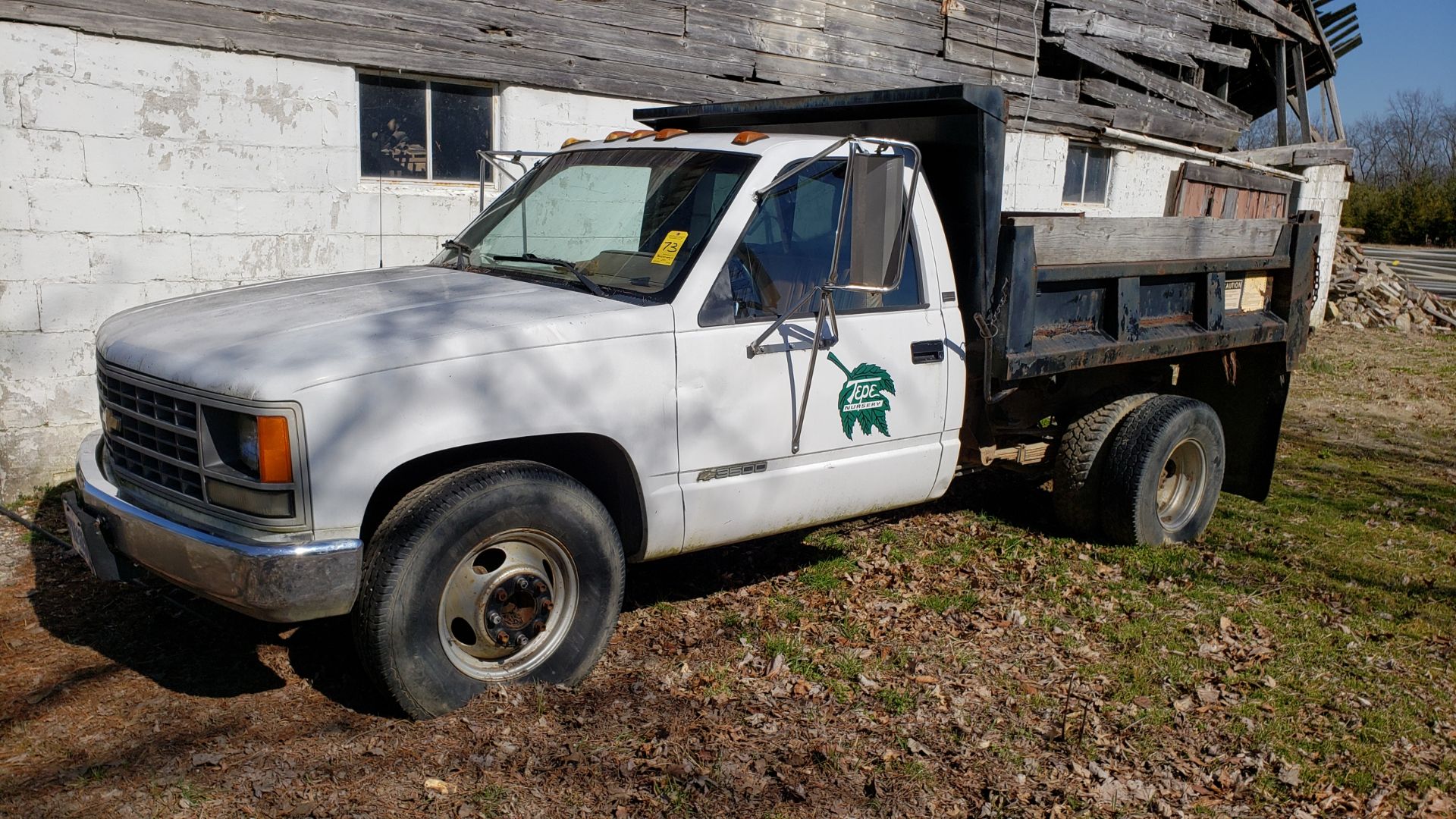 1990 C3500 Cheverolet Silverado 8' Dump Bed (Not in Service) VIN 1GBJC34K2LE188704