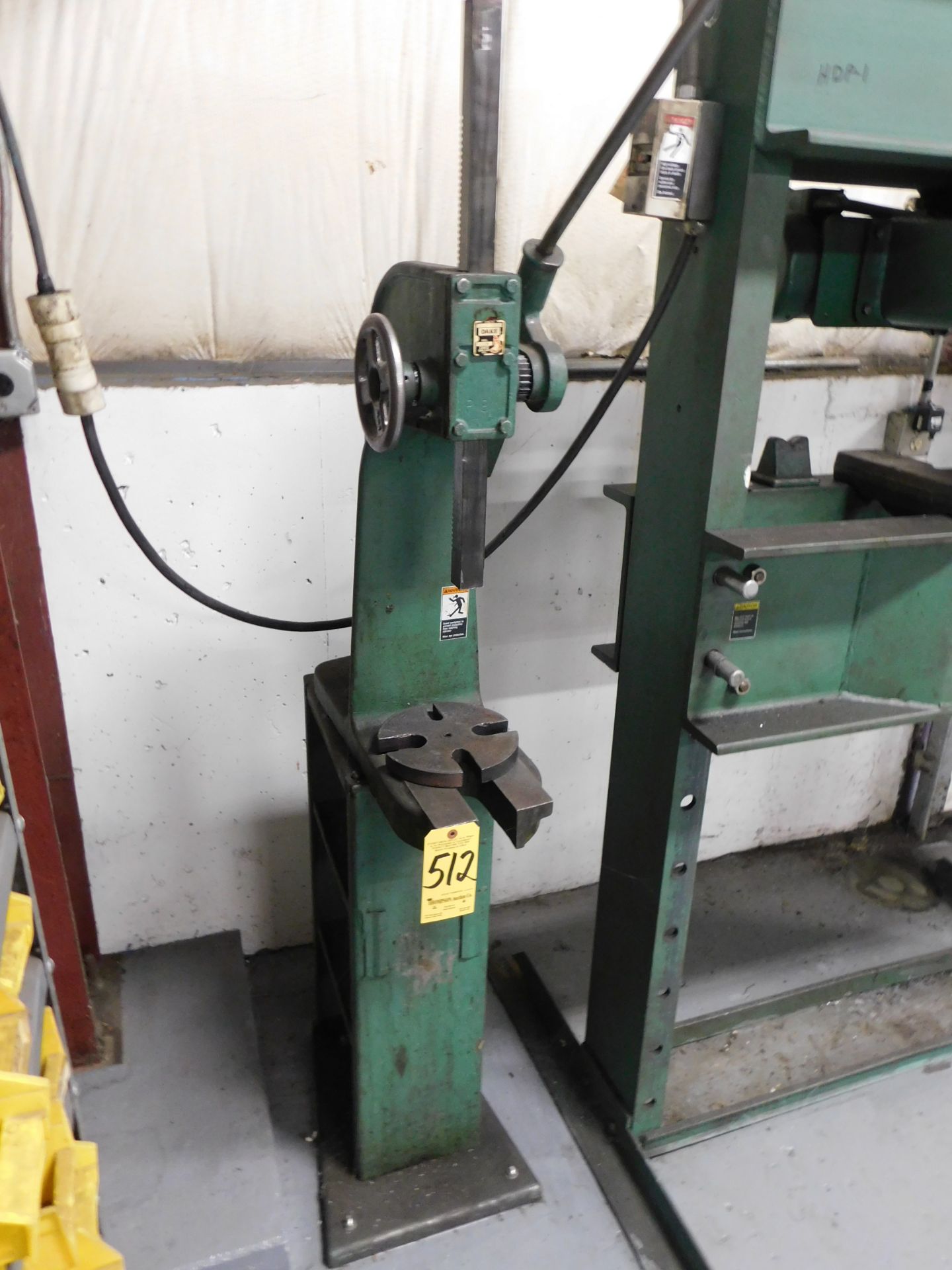 Dake 1 1/2B Ratchet Type Arbor Press with Stand