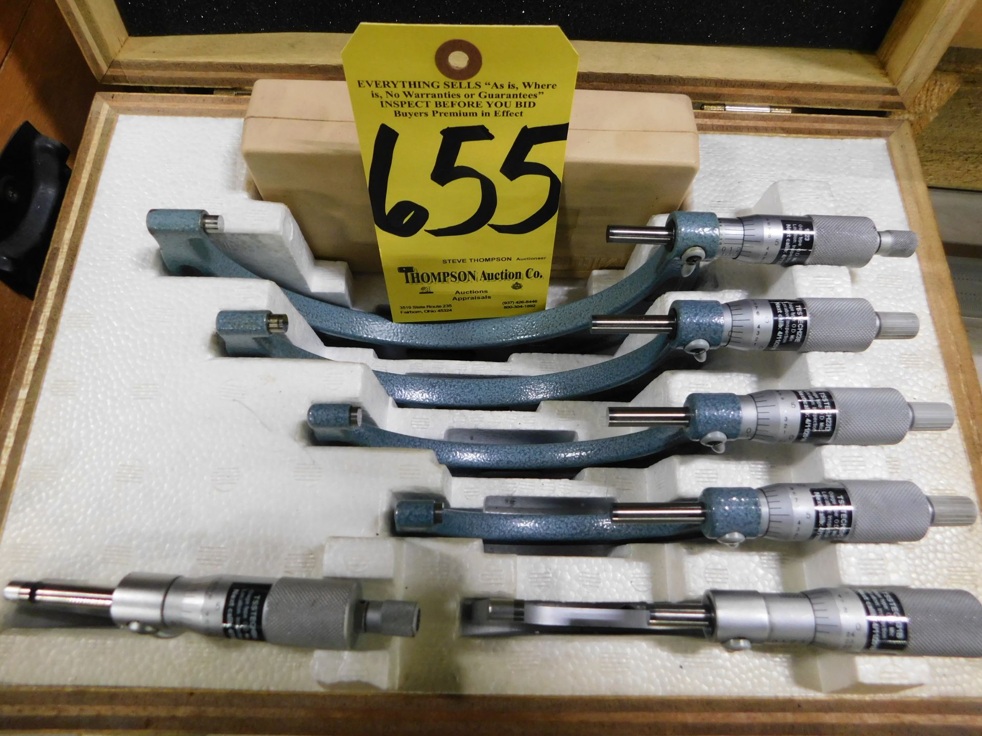 Mitutoyo Micrometer Set, 0 - 6"