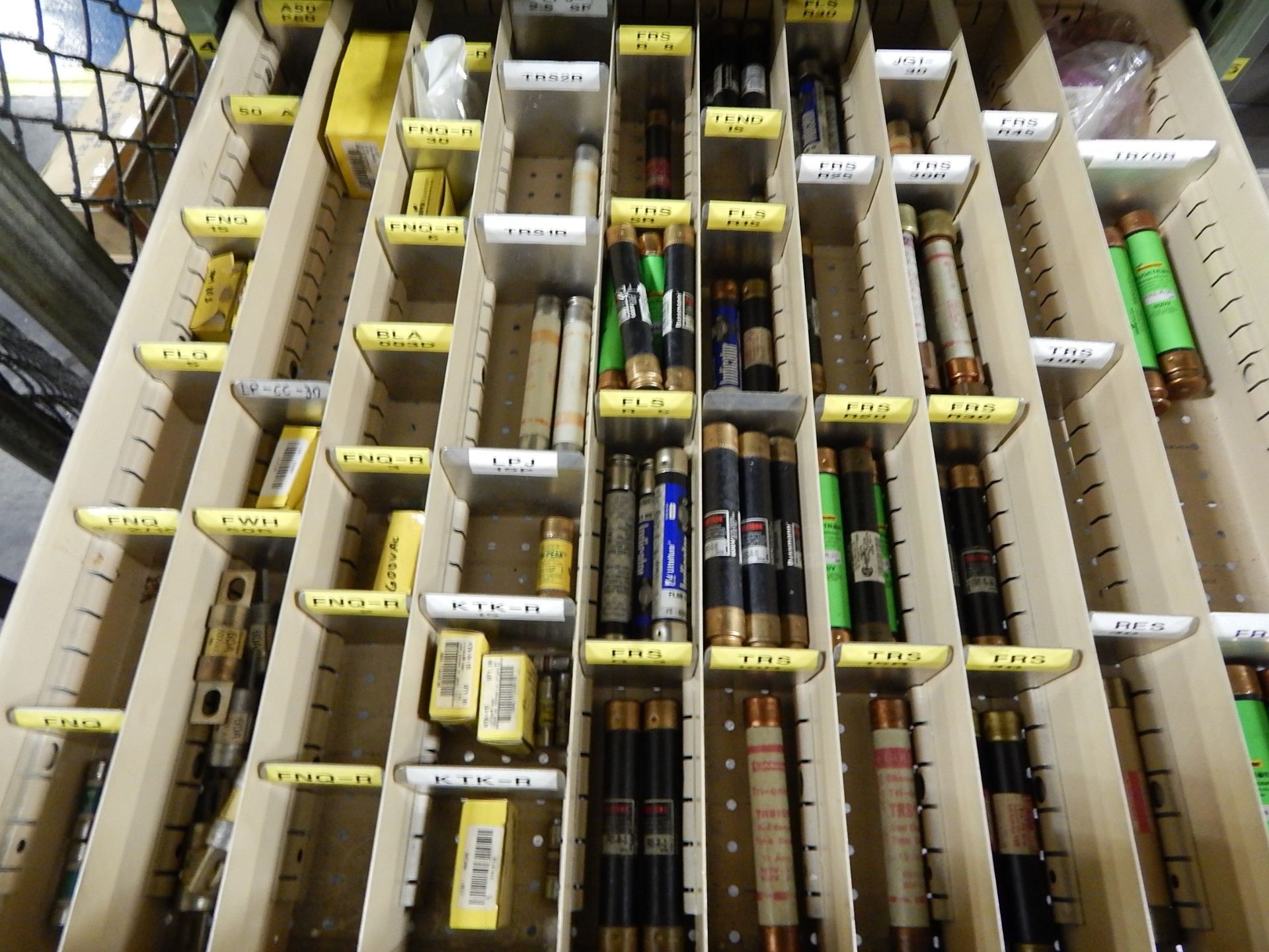 Bott/Kennedy Tool Cabinet, 10 Drawer, Plus Contents of Electrical Items and Fuses - Image 5 of 8