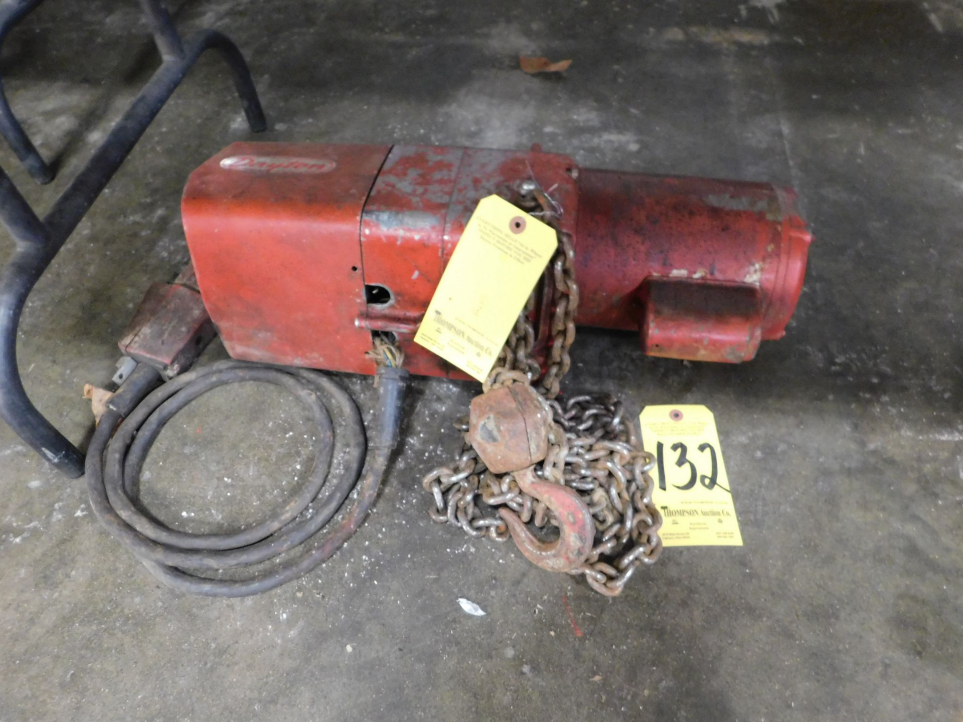 Dayton 1 Ton Electric Hoist