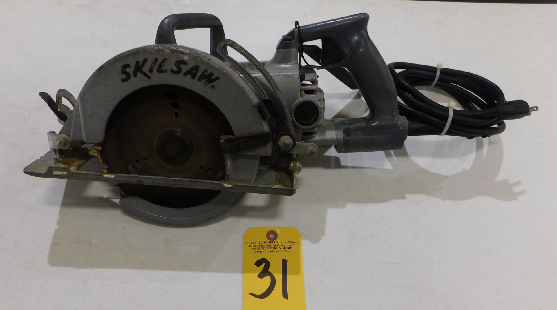 Skilsaw 7 1/4" Worm Drive Circular Saw