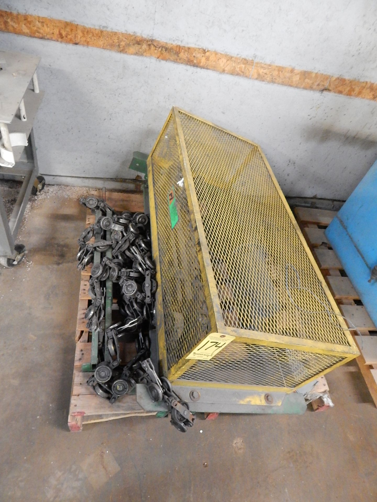 Skid Lot, Metal Items