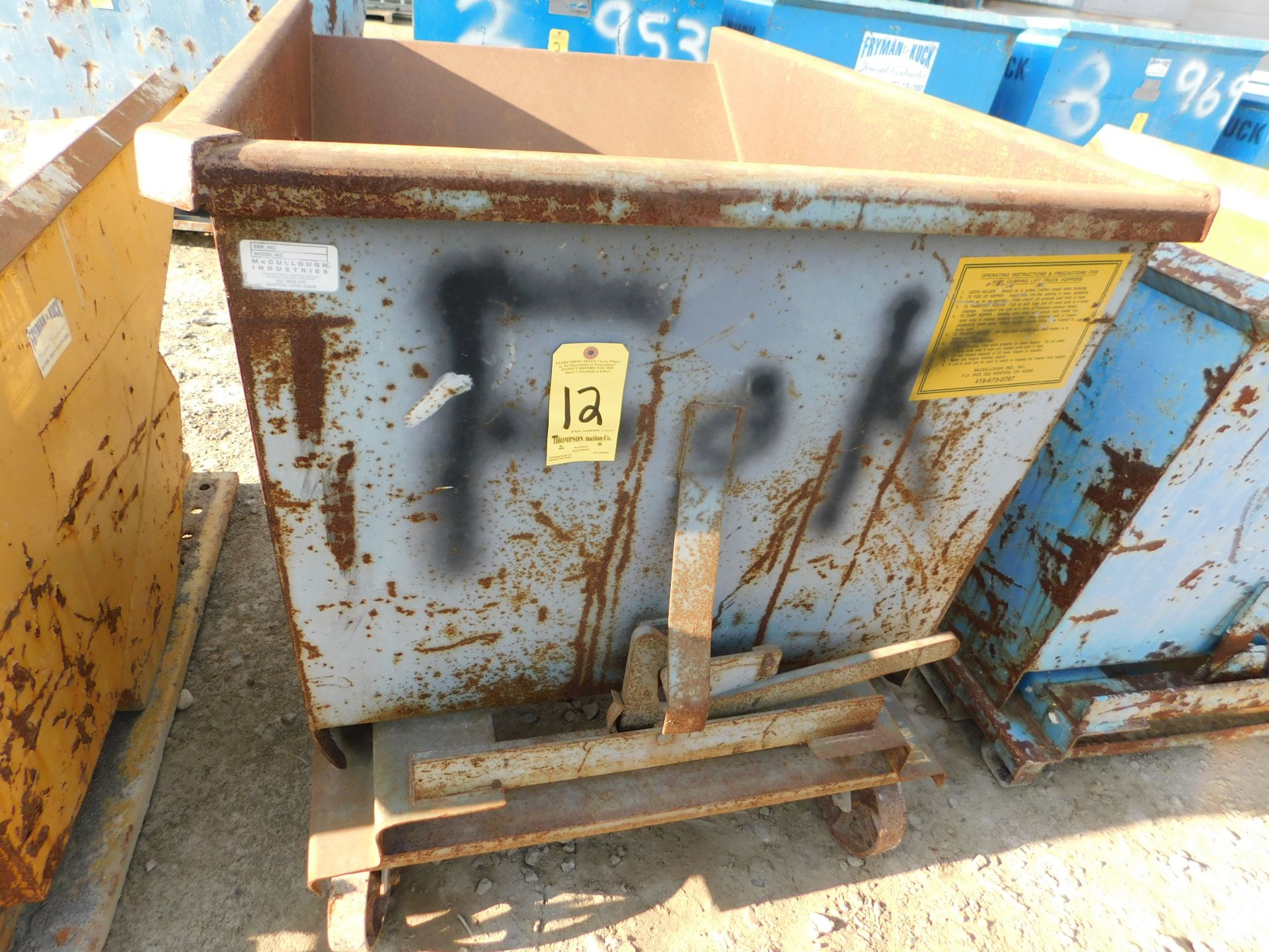 Self Dumping Hopper On Castors, 1 Yd. Capacity - Image 4 of 4