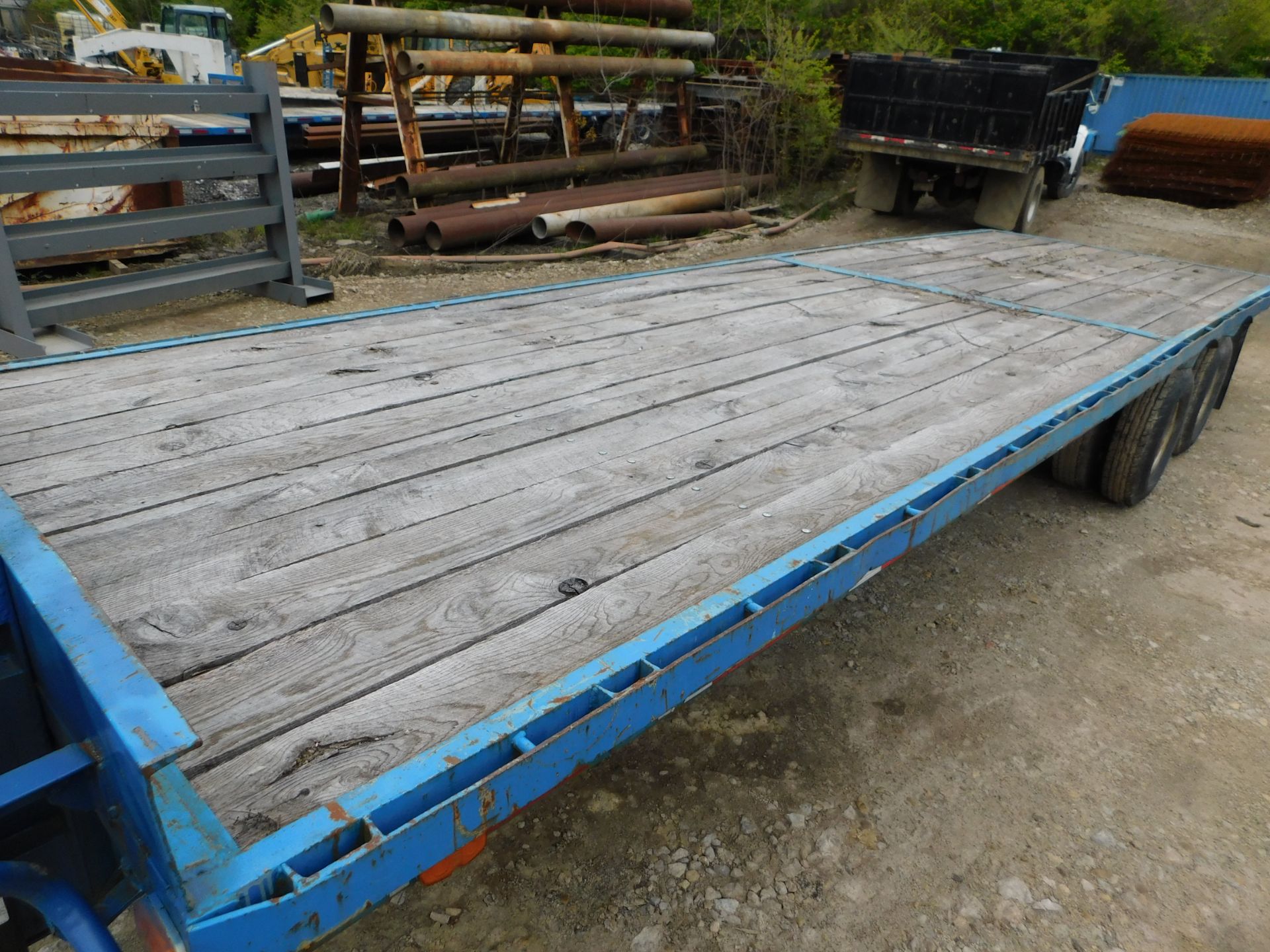 Gooseneck Trailer, Tandem Axle with Duals, 8' Wide x 26' Long, Wood Deck - Image 2 of 17