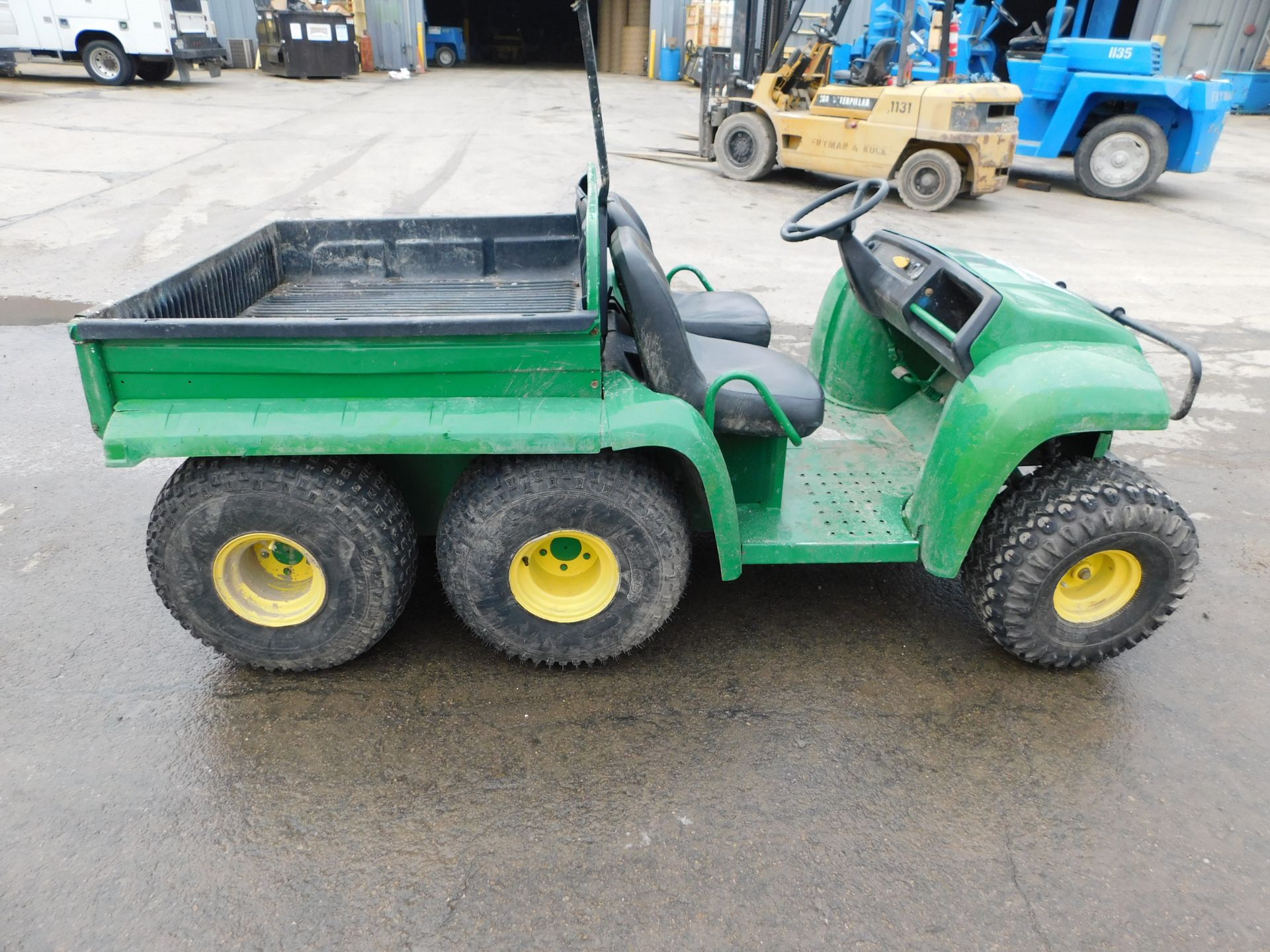 John Deere 6x4 Gator with Dump Bed, 1655 Hours - Image 4 of 12