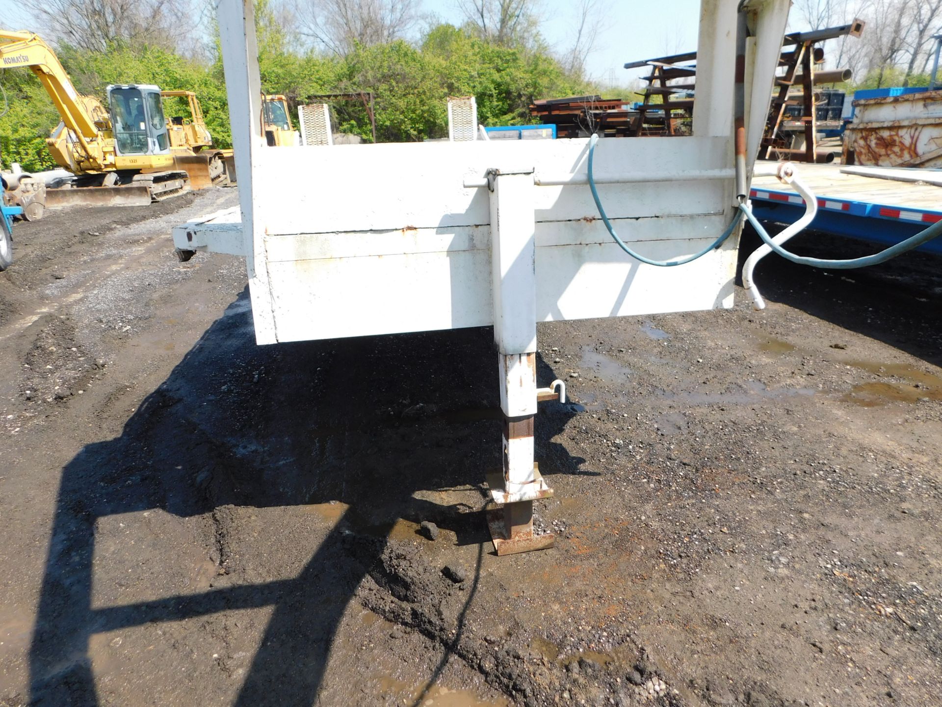 White Gooseneck Trailer 7' 6" x 16' , with 4' Beaver Tail - Image 12 of 12