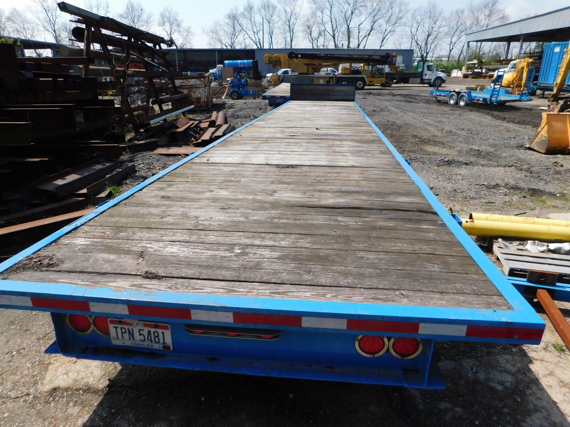 8' x 40' Flat Bed Tongue Pull Trailer, Wood Deck, Tri-Axle, 6-Wheels, Pintle Hitch - Image 4 of 13