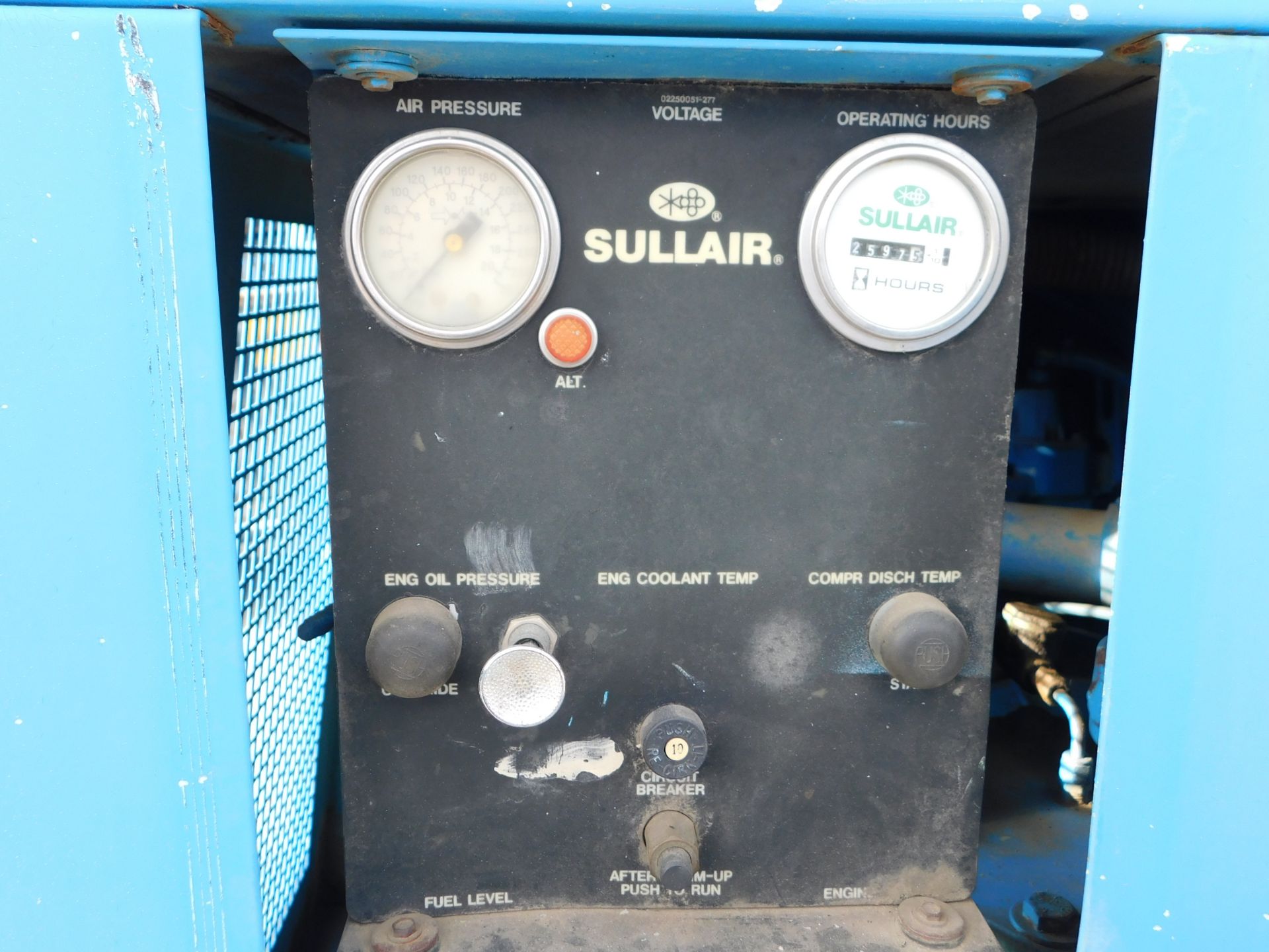 Sullair Trailer Mounted Air Compressor Model 185DPQ, John Deere 4 Cylinder Diesel, S/N 004-118934 - Image 11 of 15