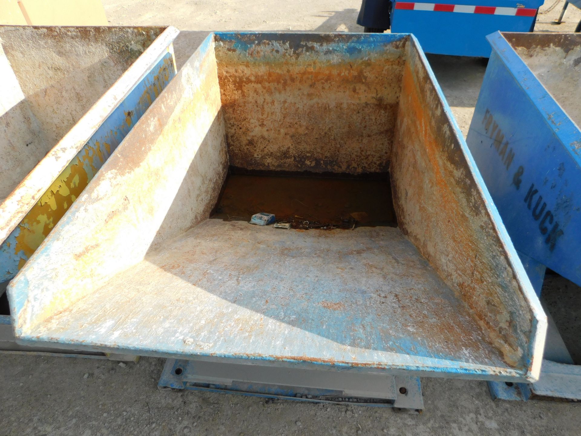 Self Dumping Hopper, 1 Yd. Capacity - Image 2 of 3