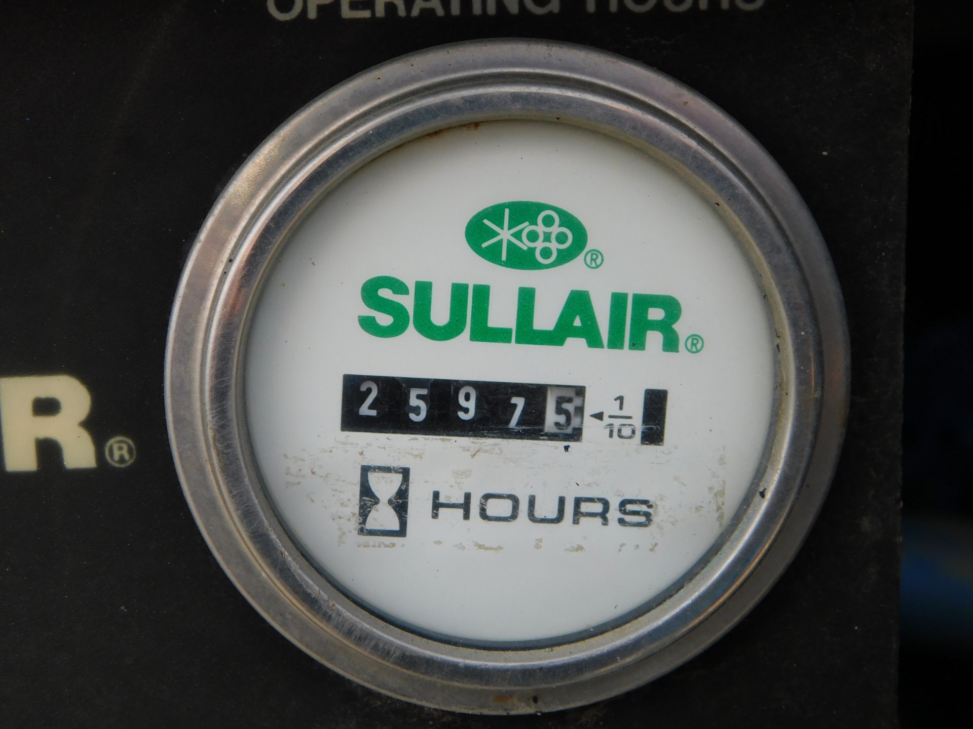 Sullair Trailer Mounted Air Compressor Model 185DPQ, John Deere 4 Cylinder Diesel, S/N 004-118934 - Image 12 of 15